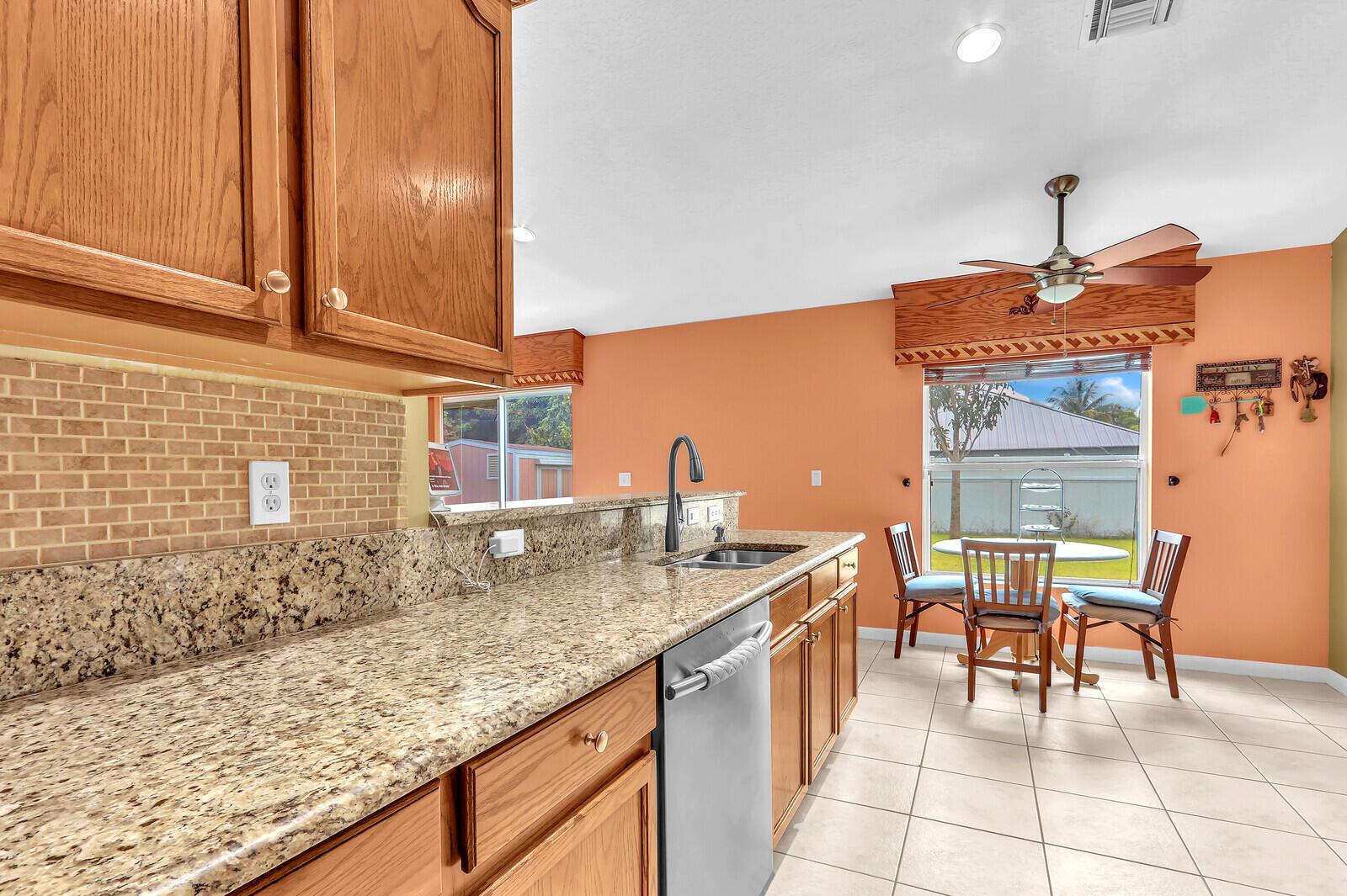 PORT ST LUCIE SECTION 17 - Residential