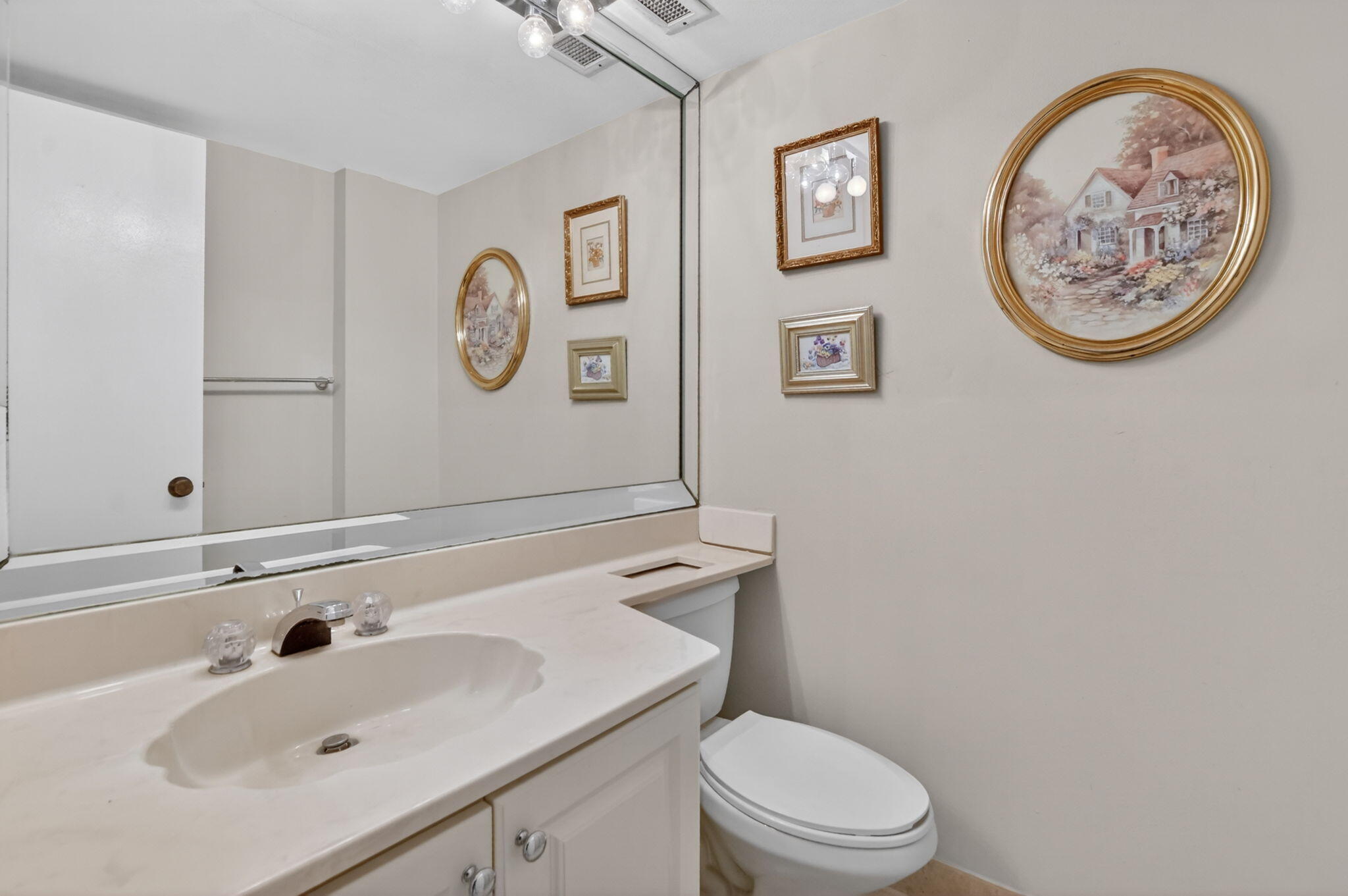 PATRICIAN CONDO - Residential