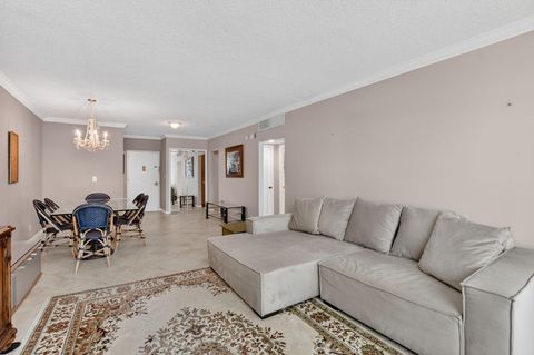 Tiny photo for 2851 S Ocean Boulevard #T-2, Boca Raton, FL 33432 (MLS # B26026451)
