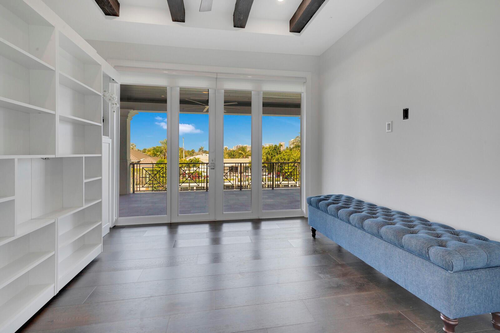 PALM BEACH ISLES 1 - Residential