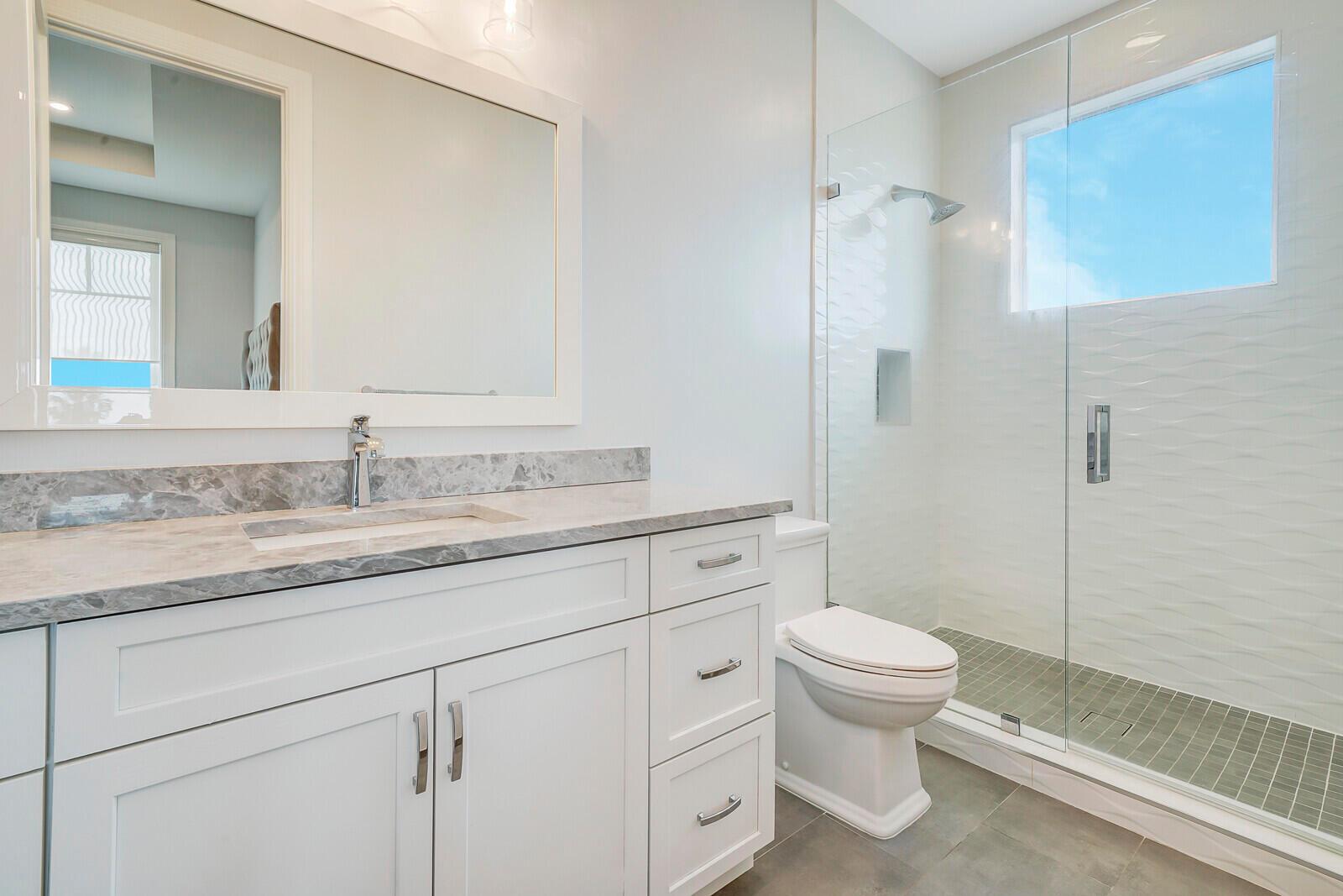 PALM BEACH ISLES 1 - Residential