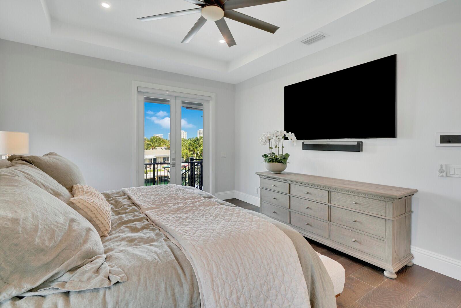 PALM BEACH ISLES 1 - Residential