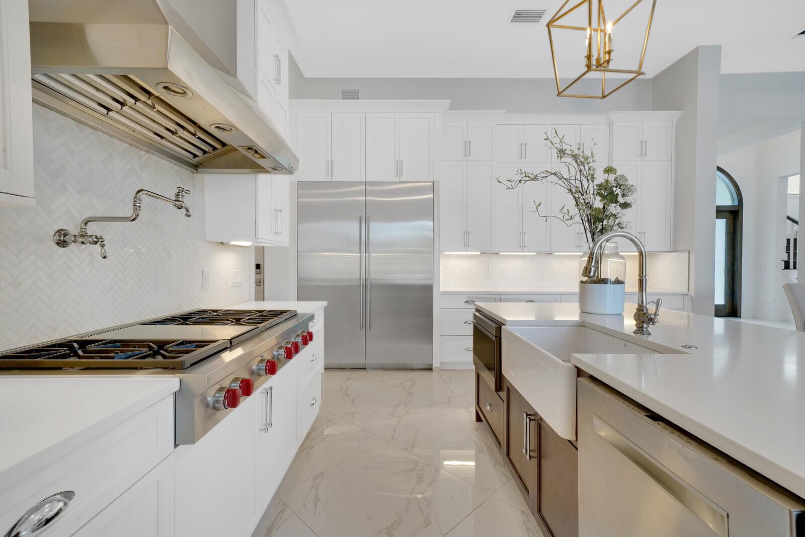 PALM BEACH ISLES 1 - Residential