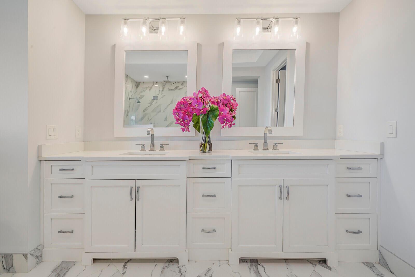 PALM BEACH ISLES 1 - Residential