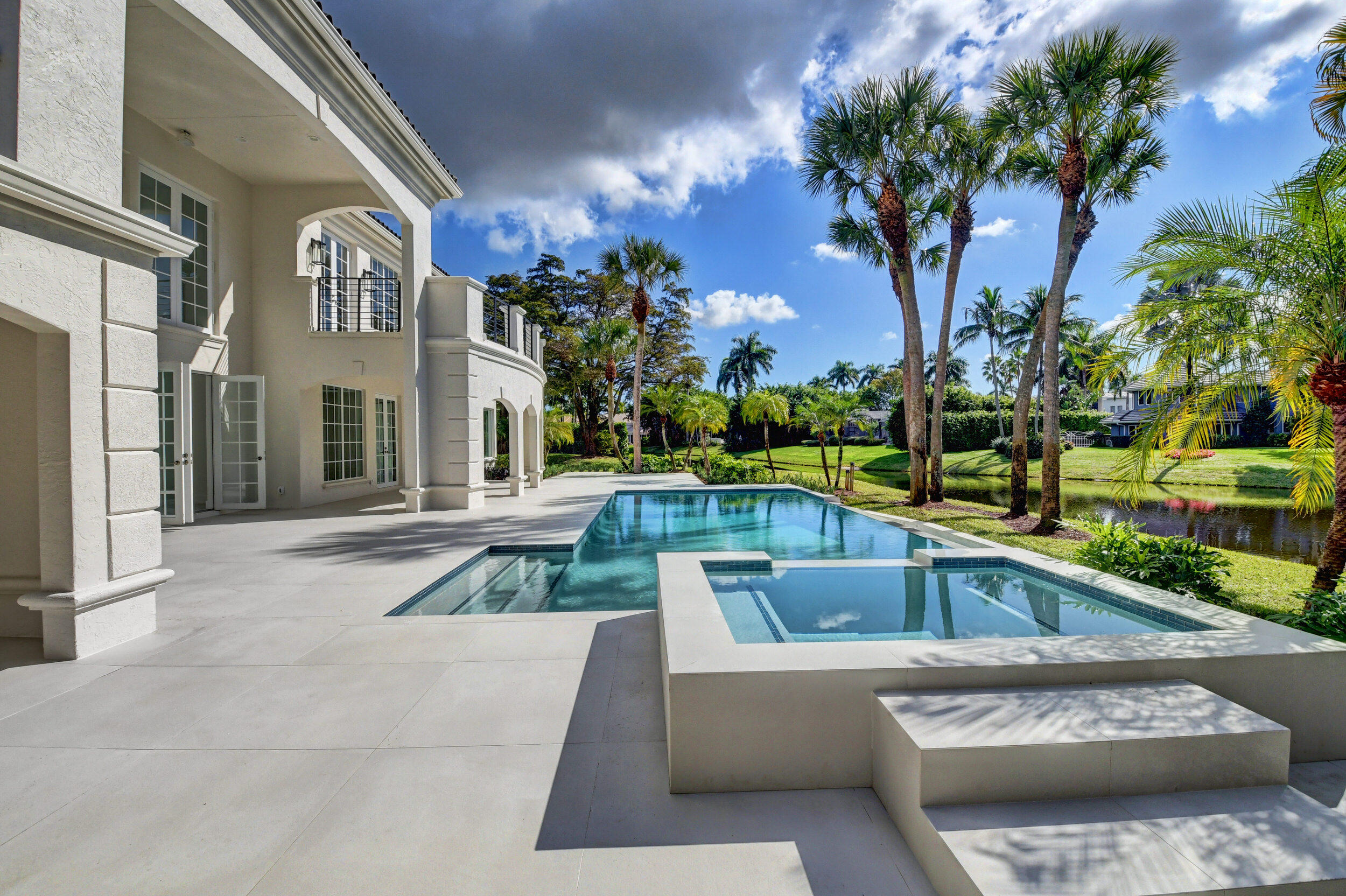 ST ANDREWS COUNTRY CLUB - Residential