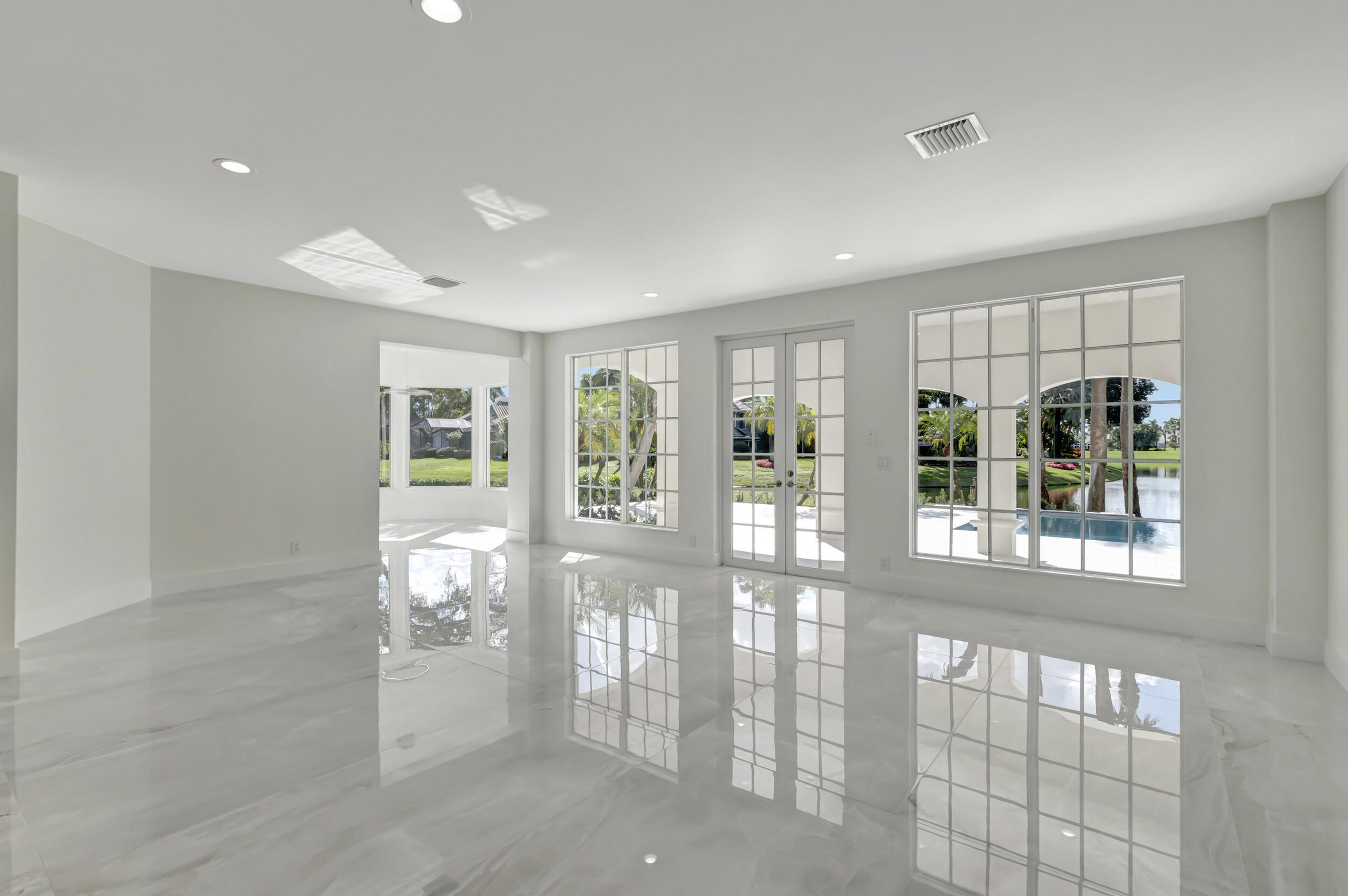 ST ANDREWS COUNTRY CLUB - Residential