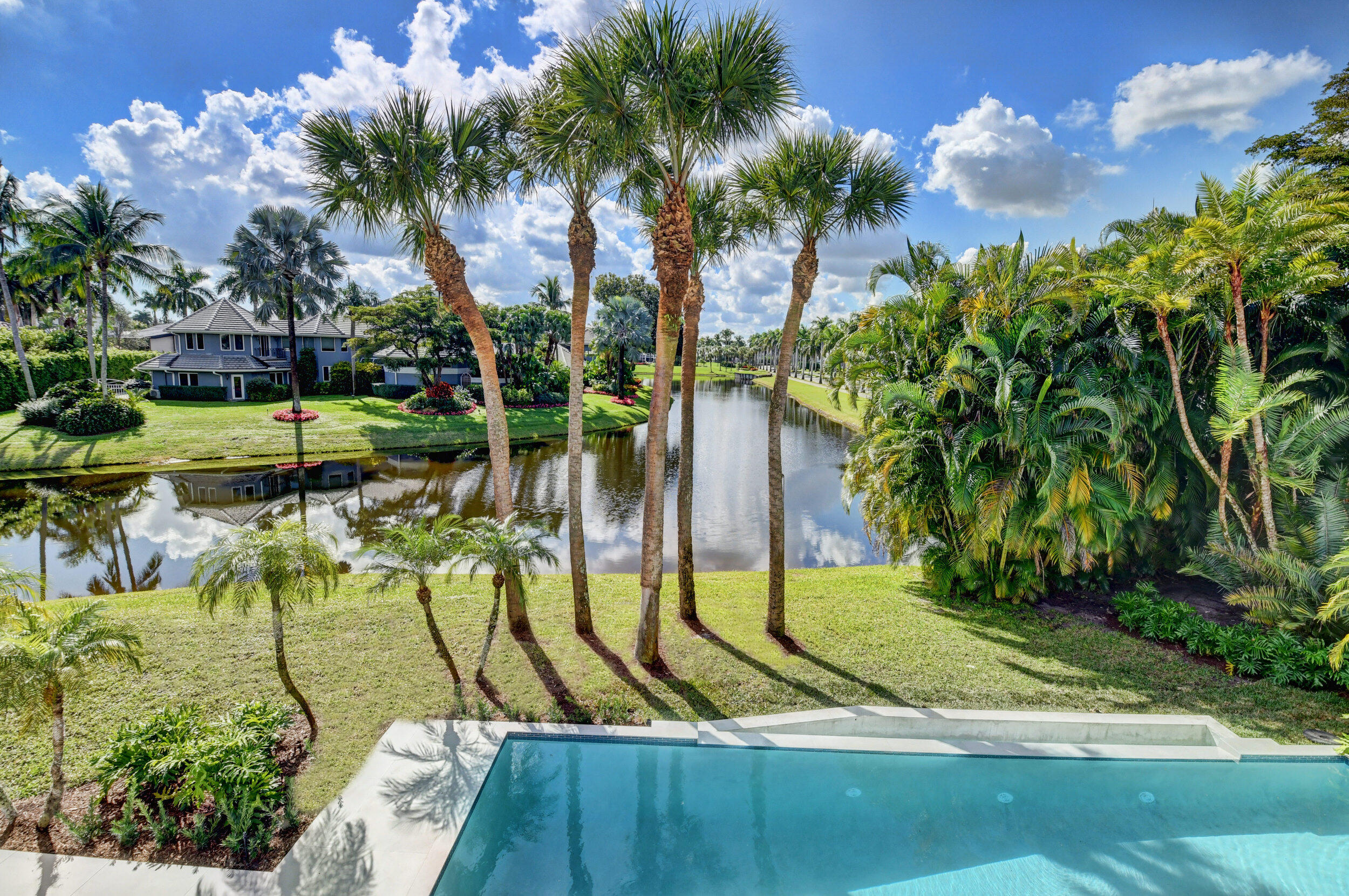 ST ANDREWS COUNTRY CLUB - Residential