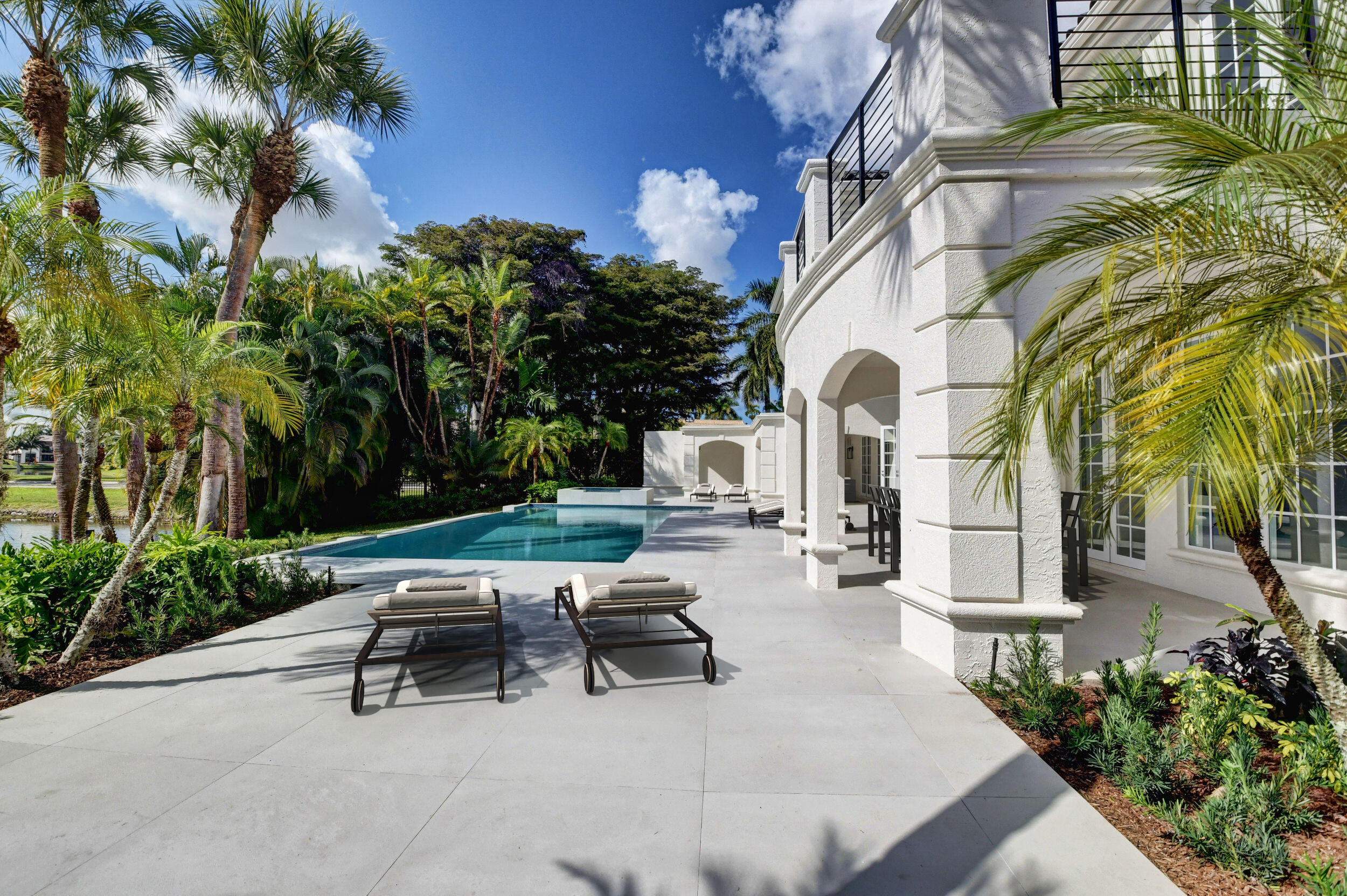 ST ANDREWS COUNTRY CLUB - Residential