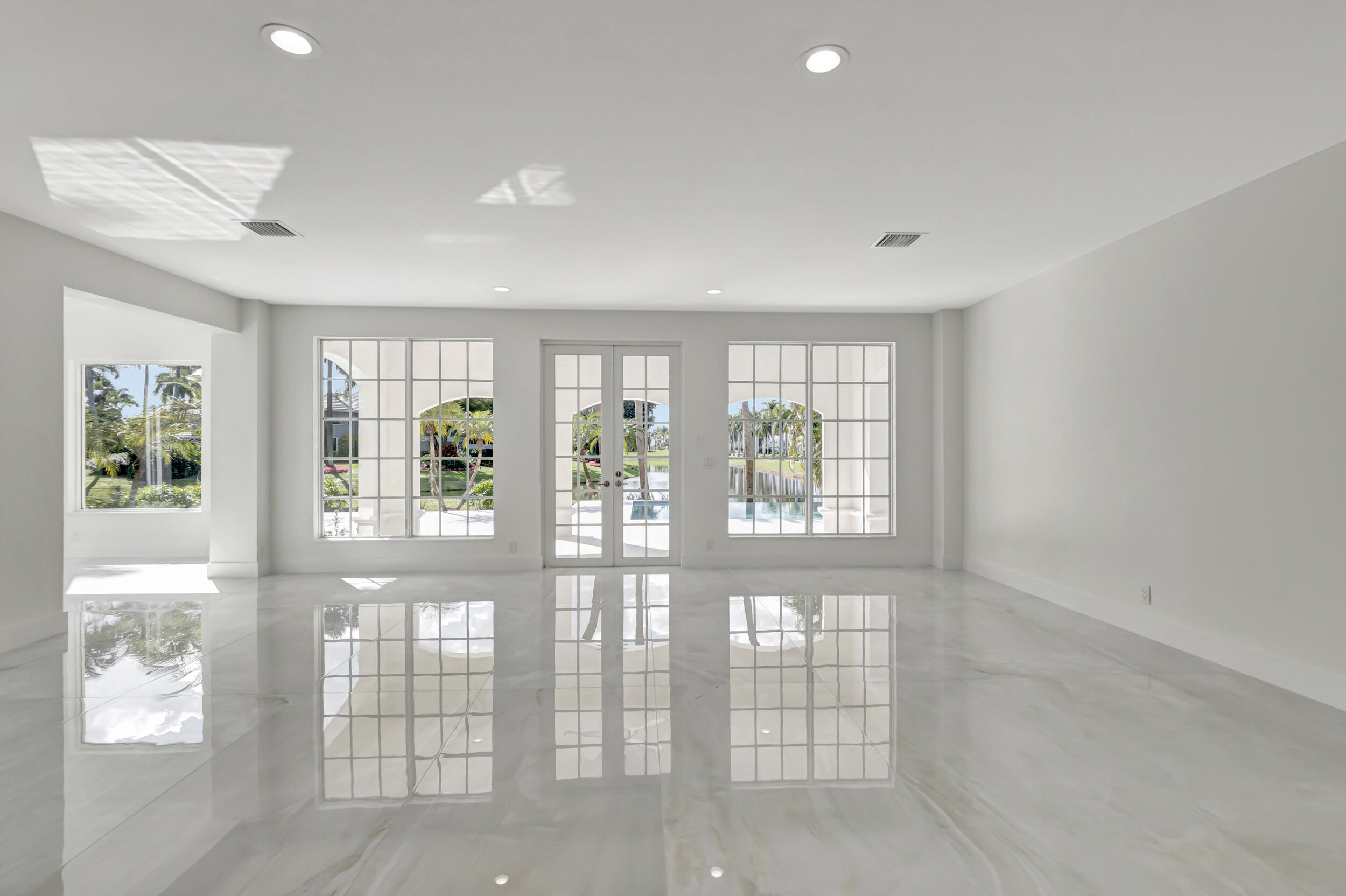 ST ANDREWS COUNTRY CLUB - Residential