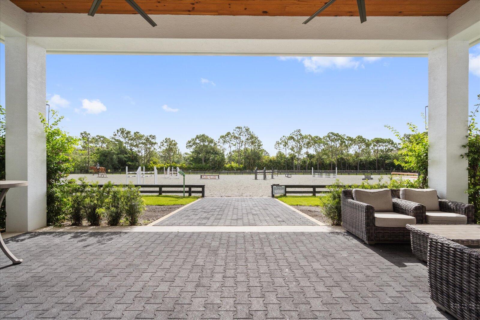 PALM BEACH POINT - Residential