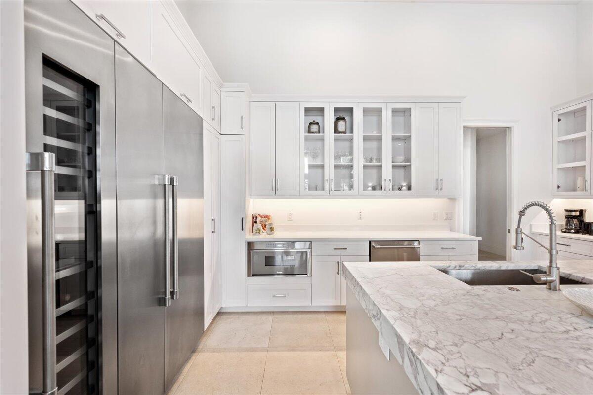 PALM BEACH POINT - Residential