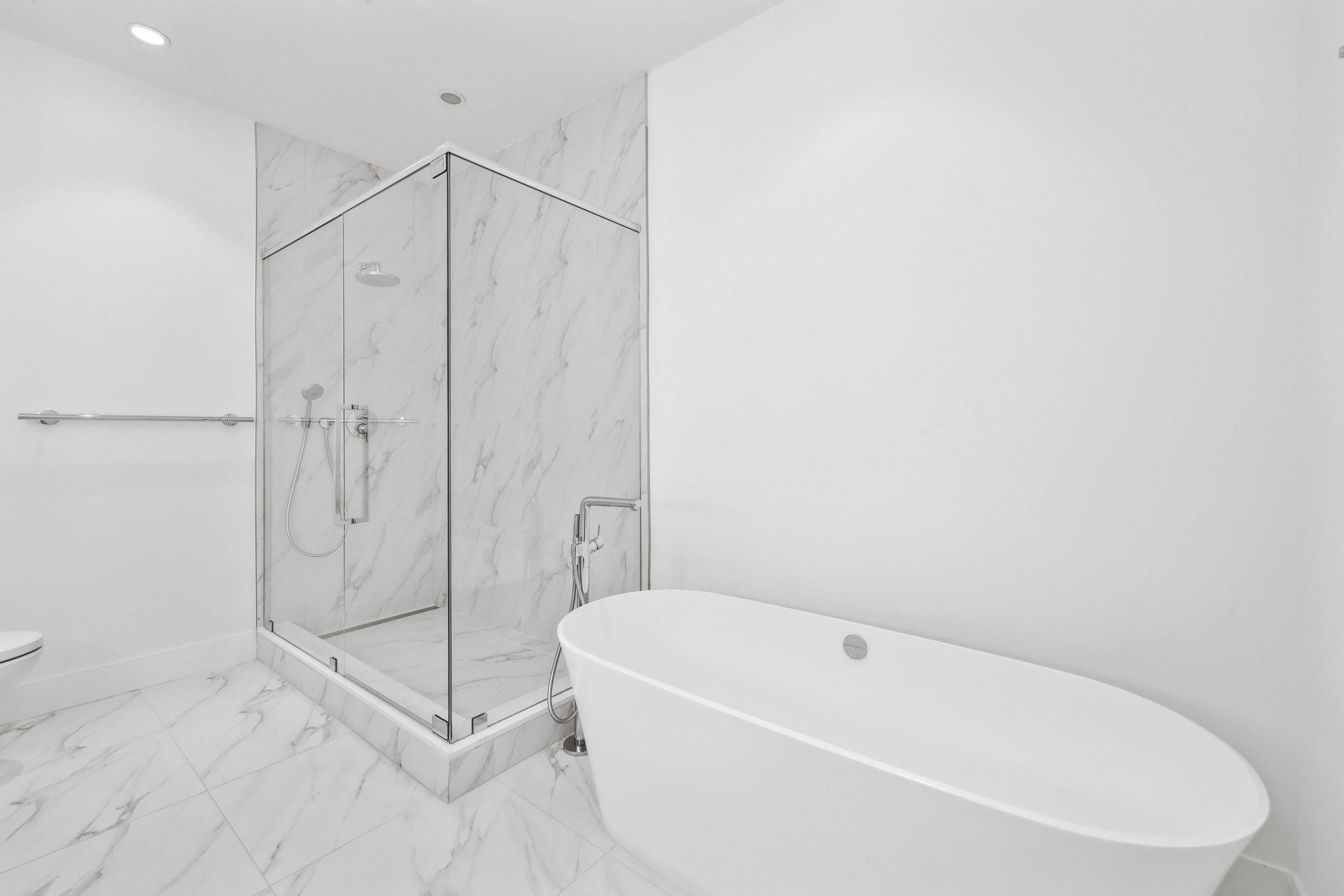 One Metropica - Residential