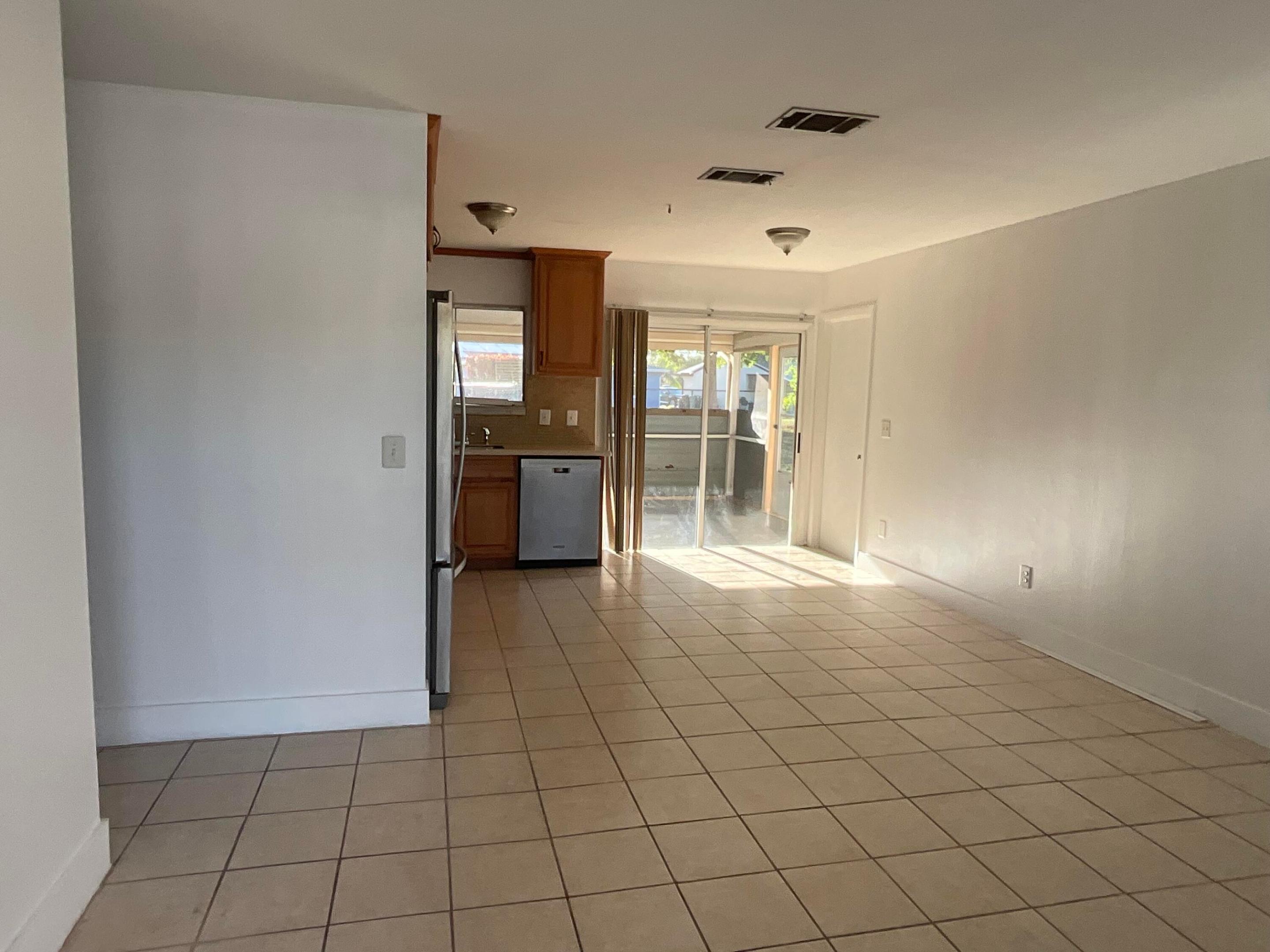 PORT ST LUCIE SECTION 42 1ST REPLAT - Residential