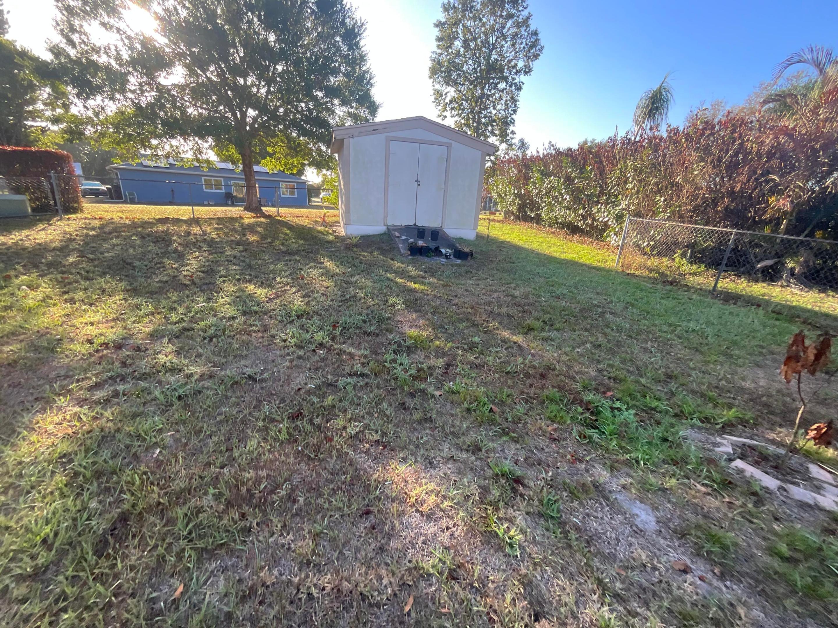 PORT ST LUCIE SECTION 42 1ST REPLAT - Residential