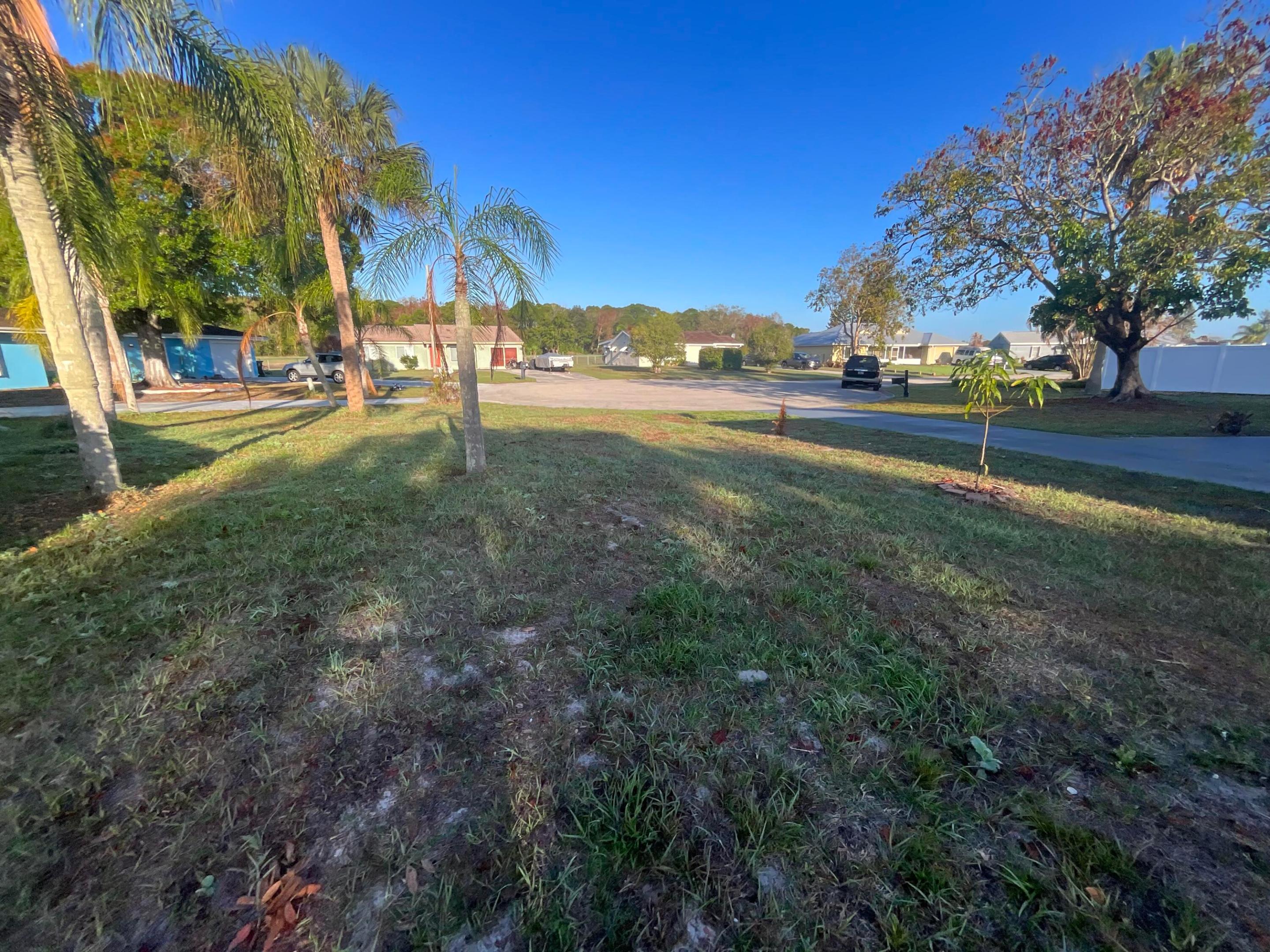 PORT ST LUCIE SECTION 42 1ST REPLAT - Residential