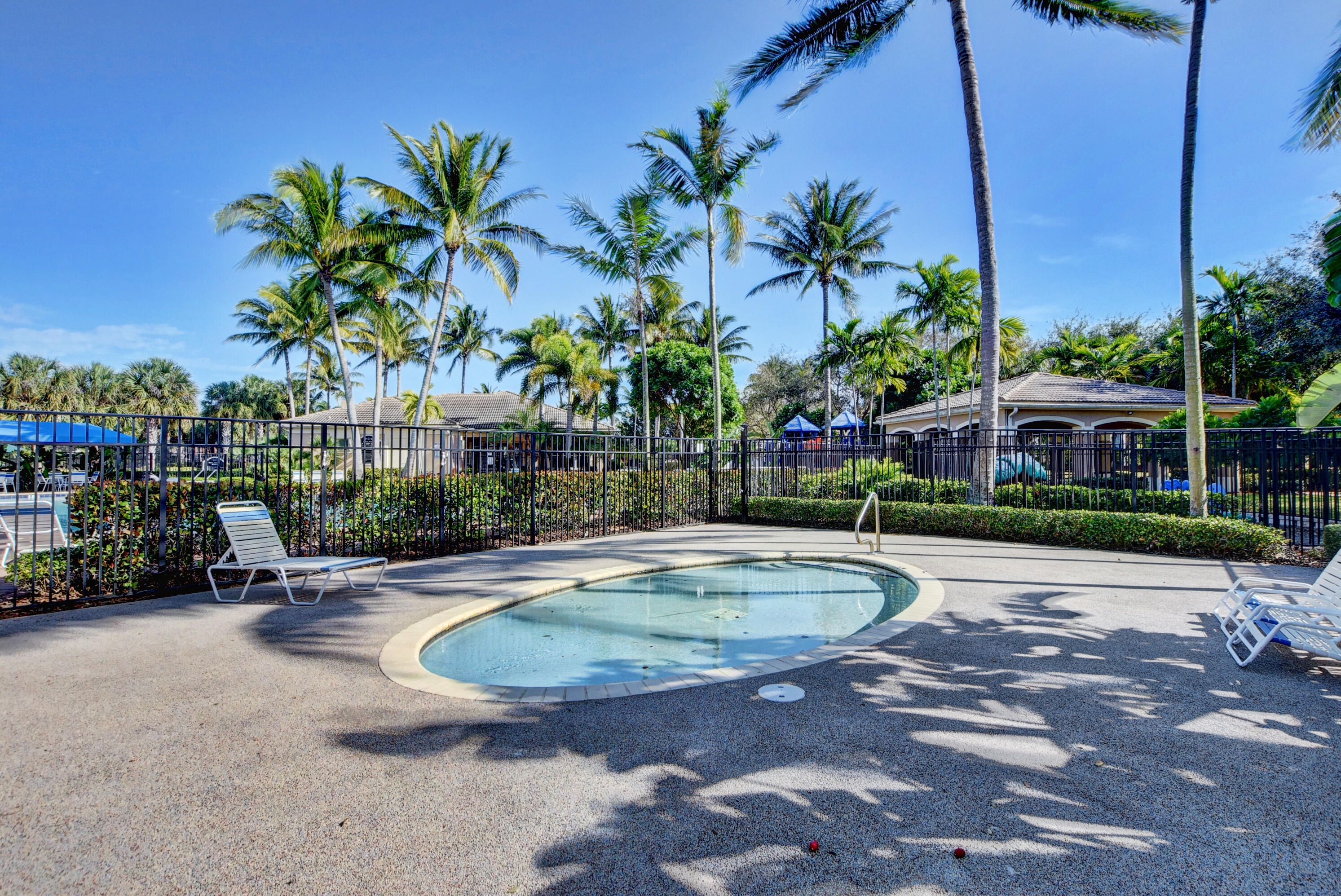 NAUTICA ISLES 2 - Residential