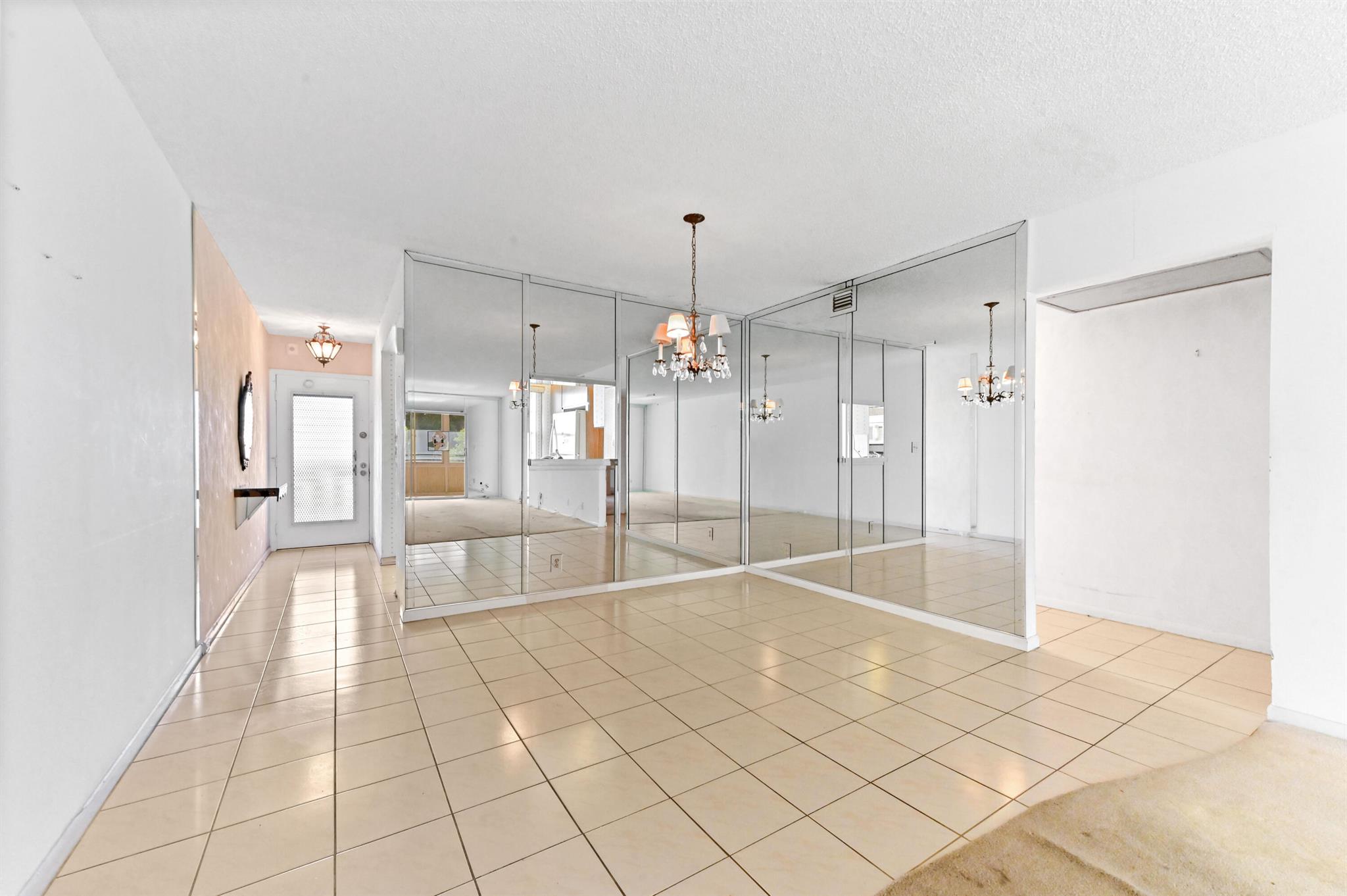 WYNMOOR VILLAGE - Residential