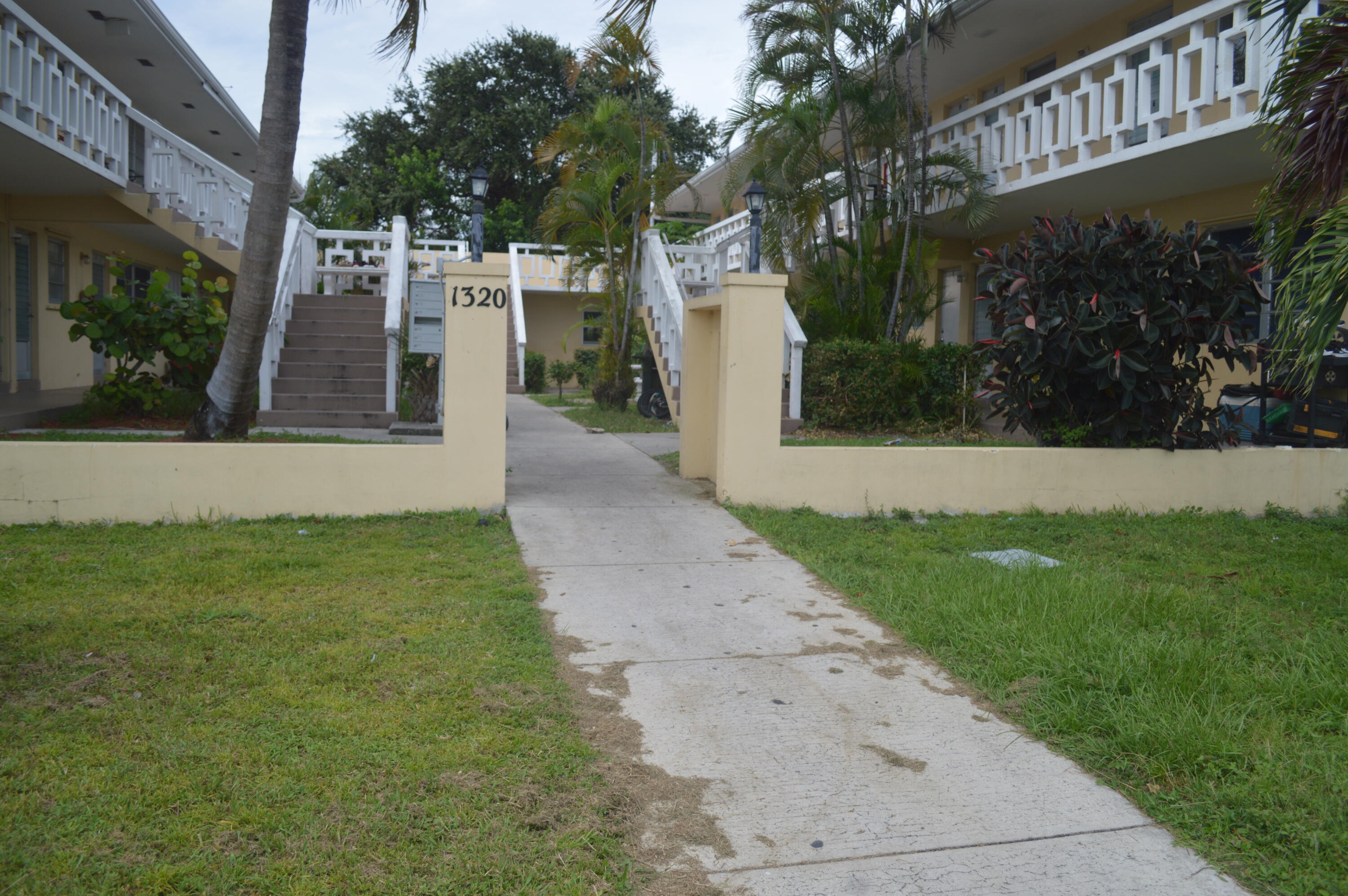 WHISPERING PALMS CONDO - Residential