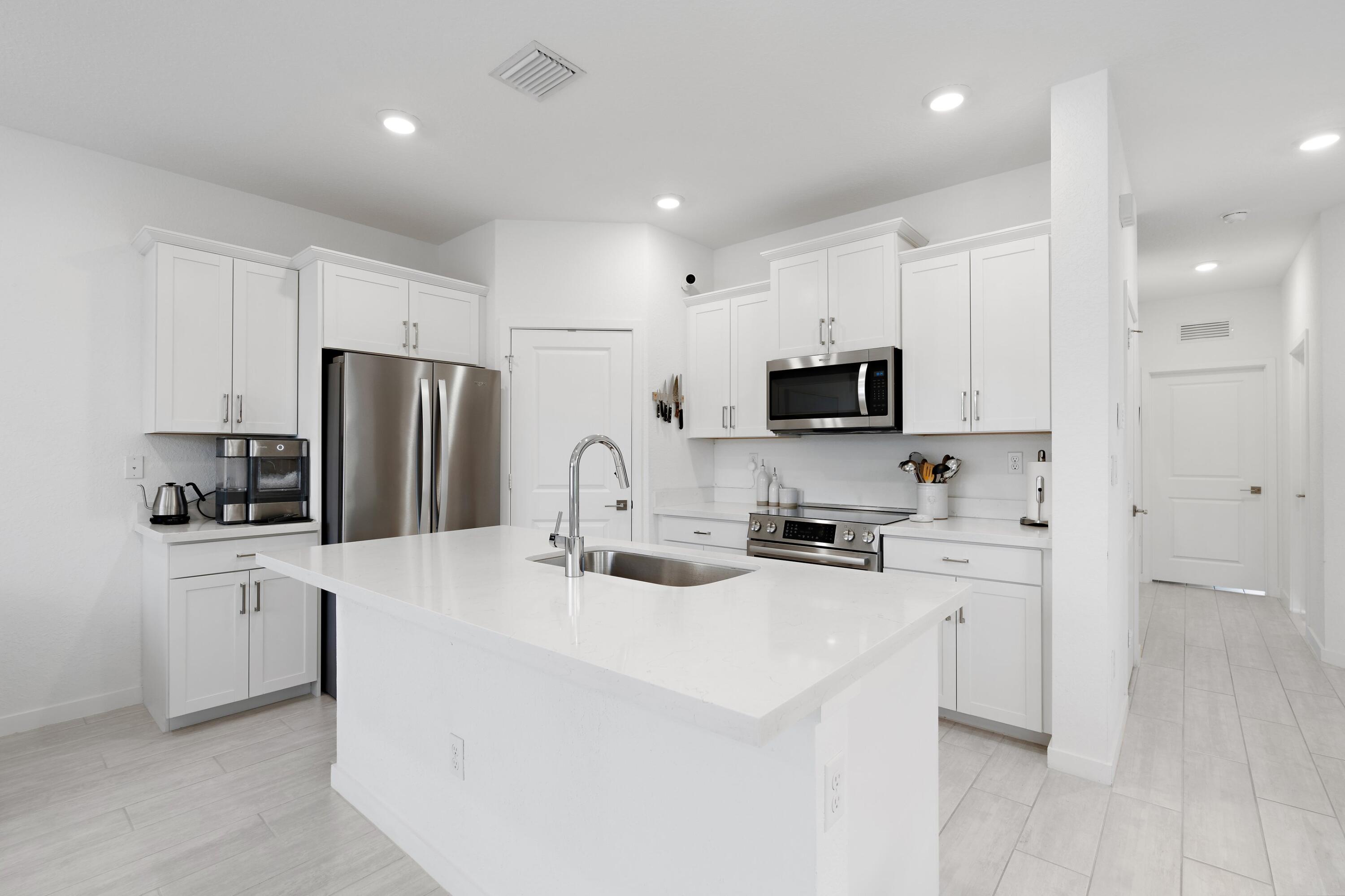 TOWN COMMONS PUD REPLAT - Residential