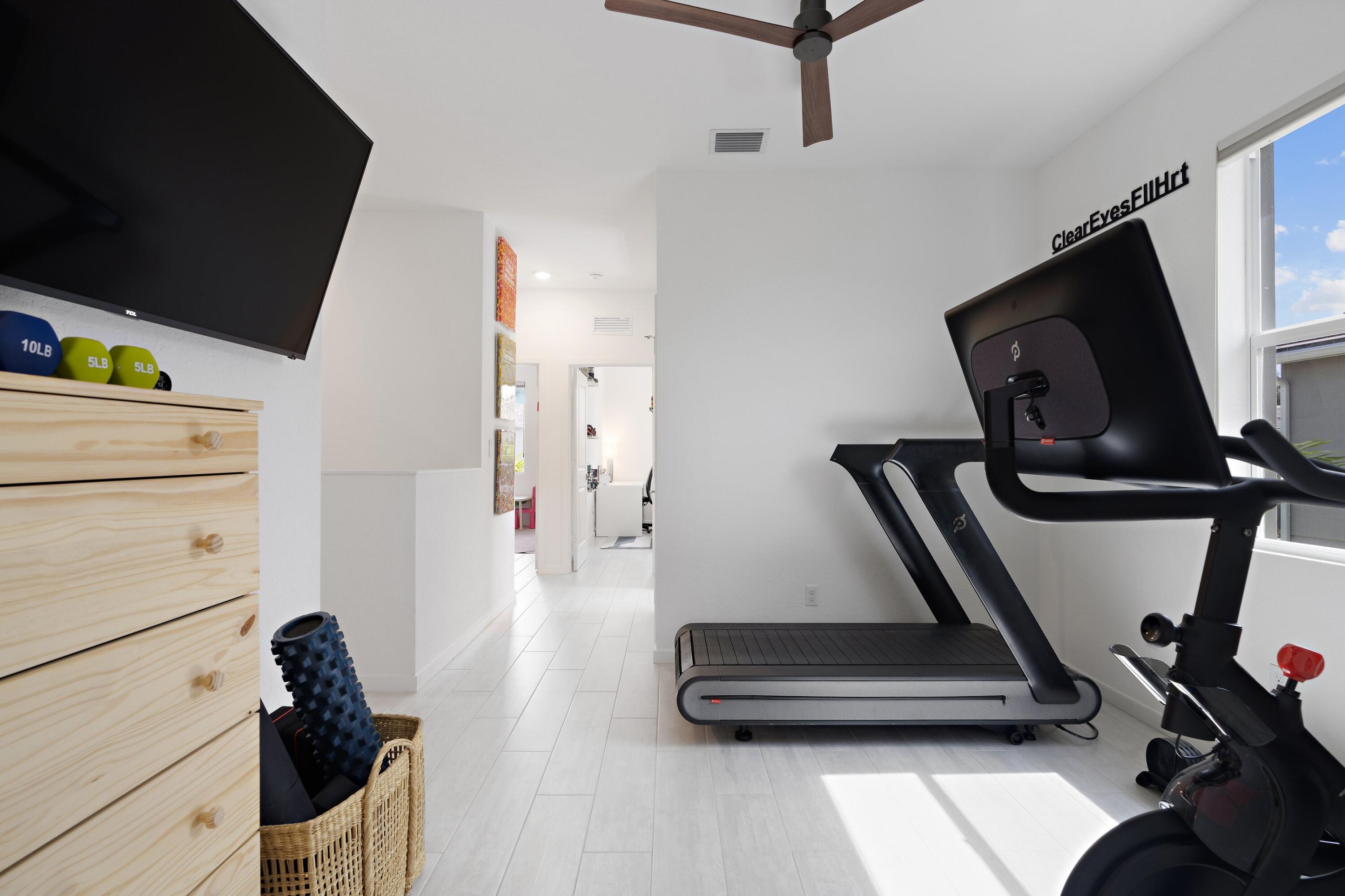 TOWN COMMONS PUD REPLAT - Residential