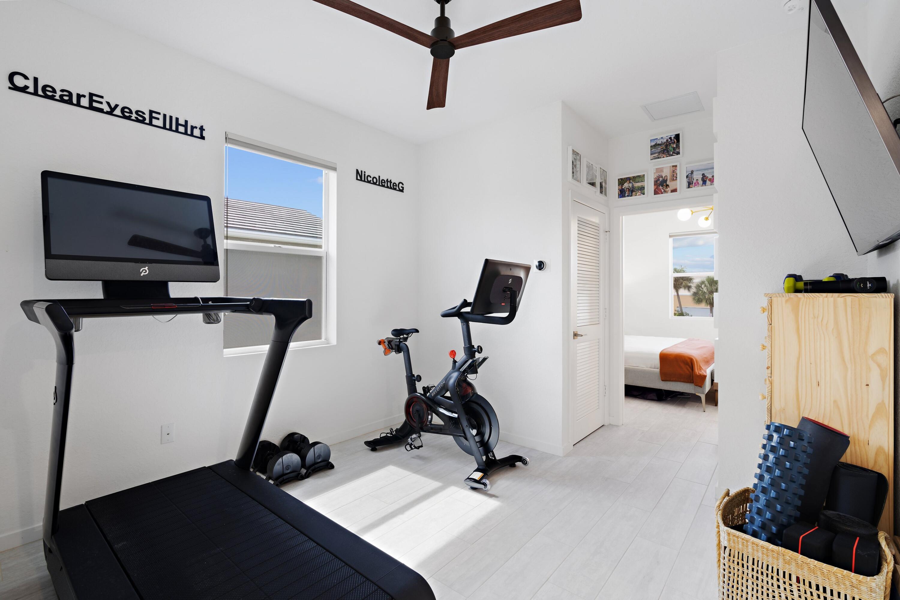 TOWN COMMONS PUD REPLAT - Residential