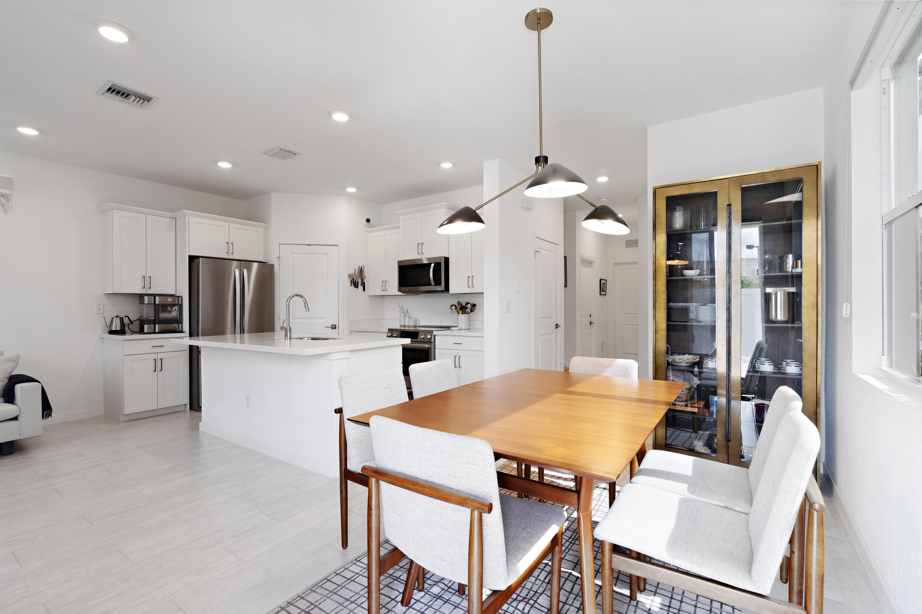 TOWN COMMONS PUD REPLAT - Residential