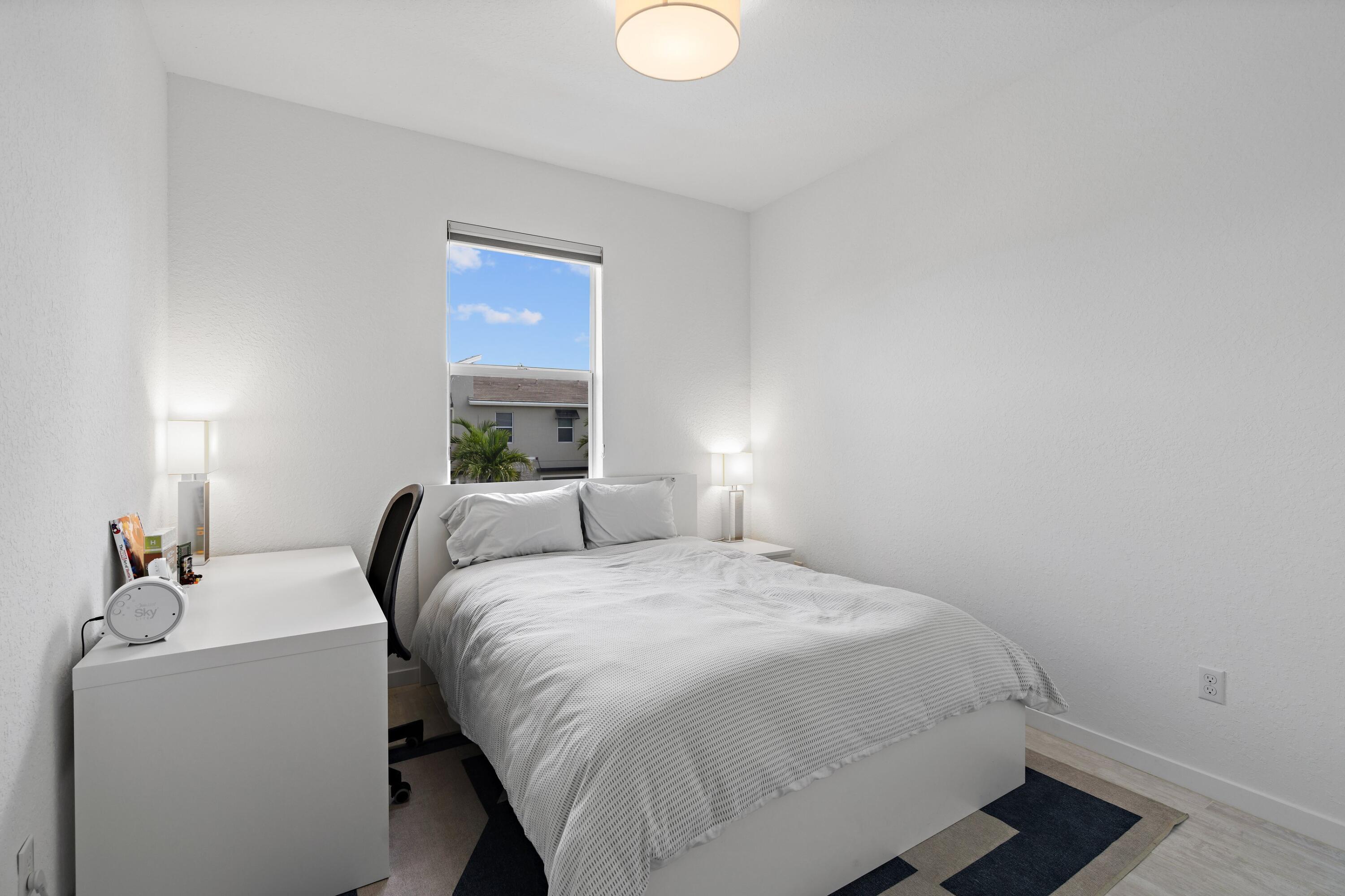 TOWN COMMONS PUD REPLAT - Residential