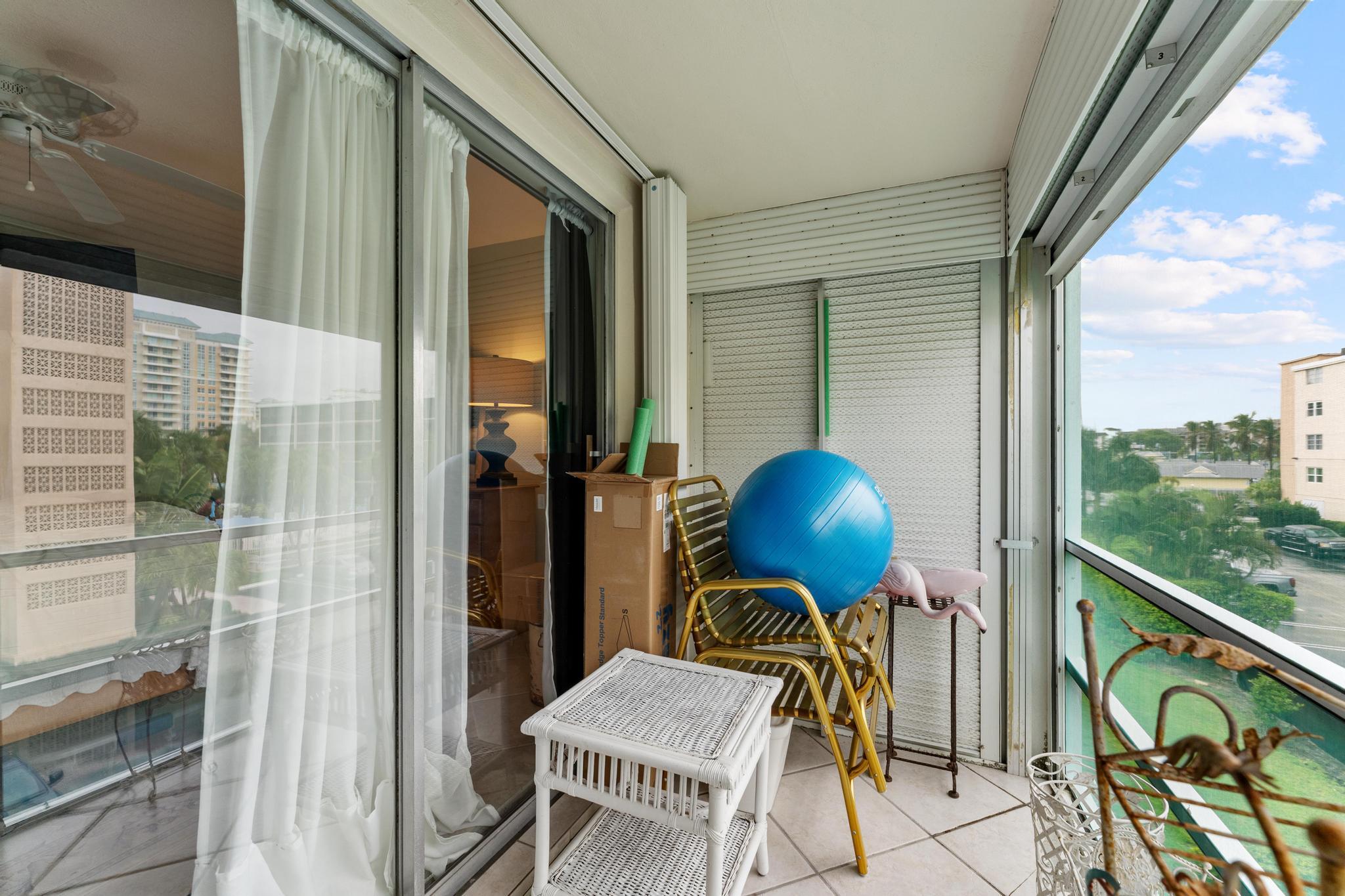 STERLING VILLAGE 170 CONDO - Residential