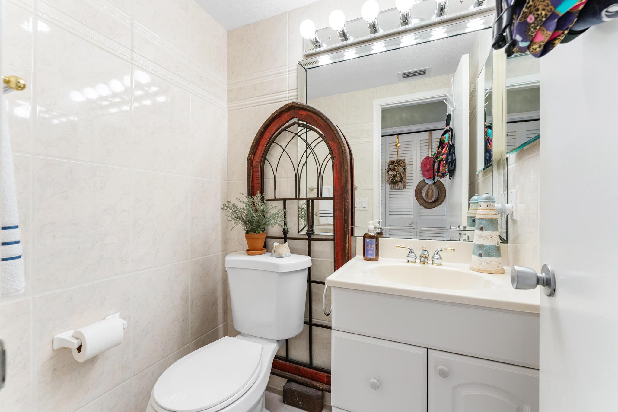 STERLING VILLAGE 170 CONDO - Residential