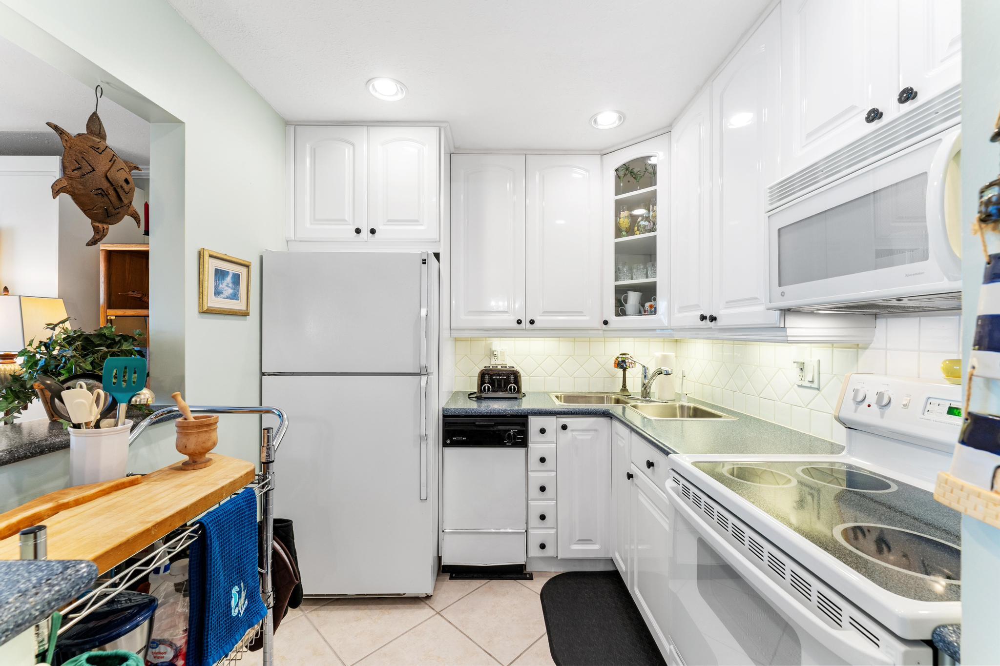 STERLING VILLAGE 170 CONDO - Residential