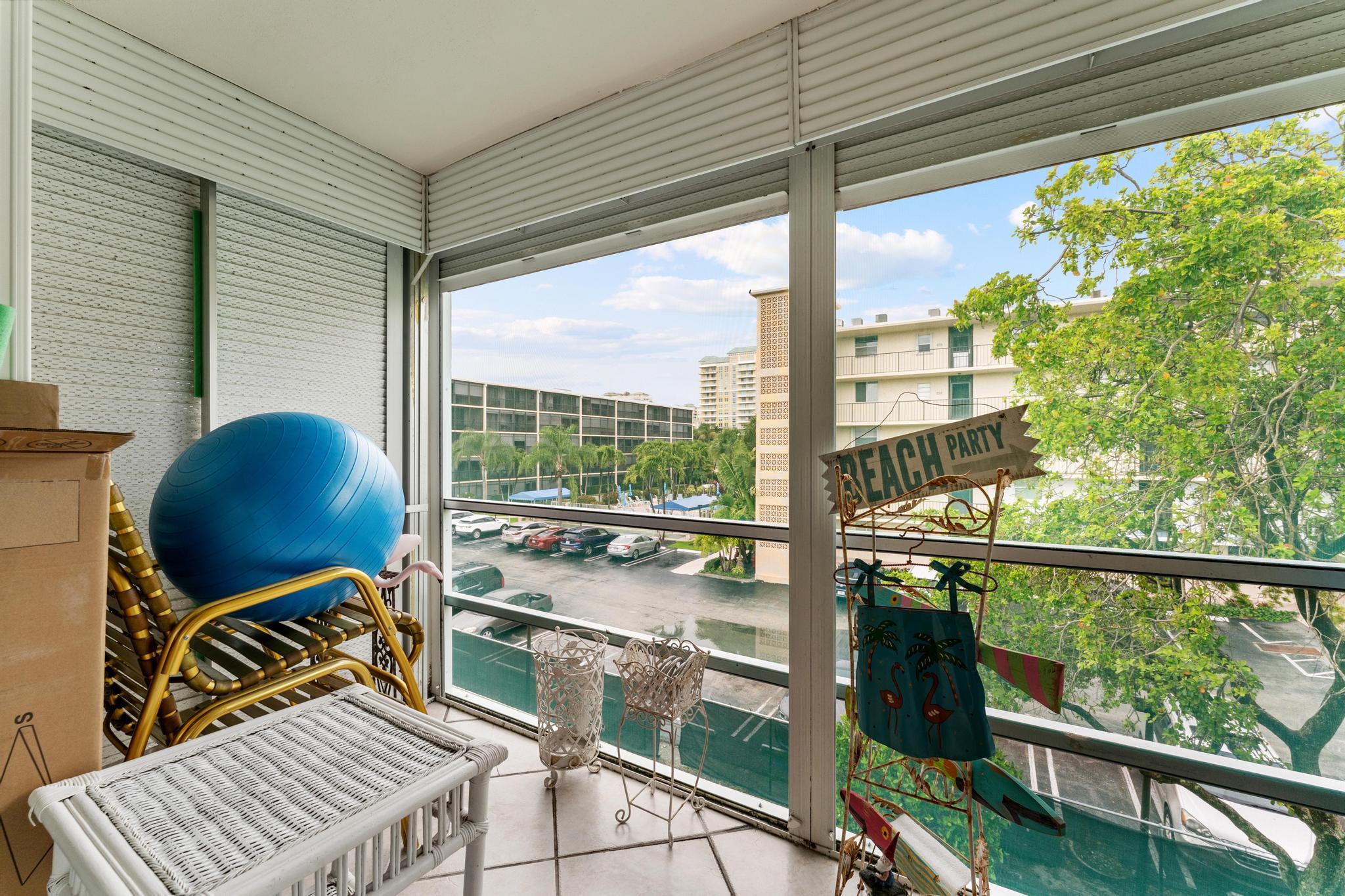 STERLING VILLAGE 170 CONDO - Residential