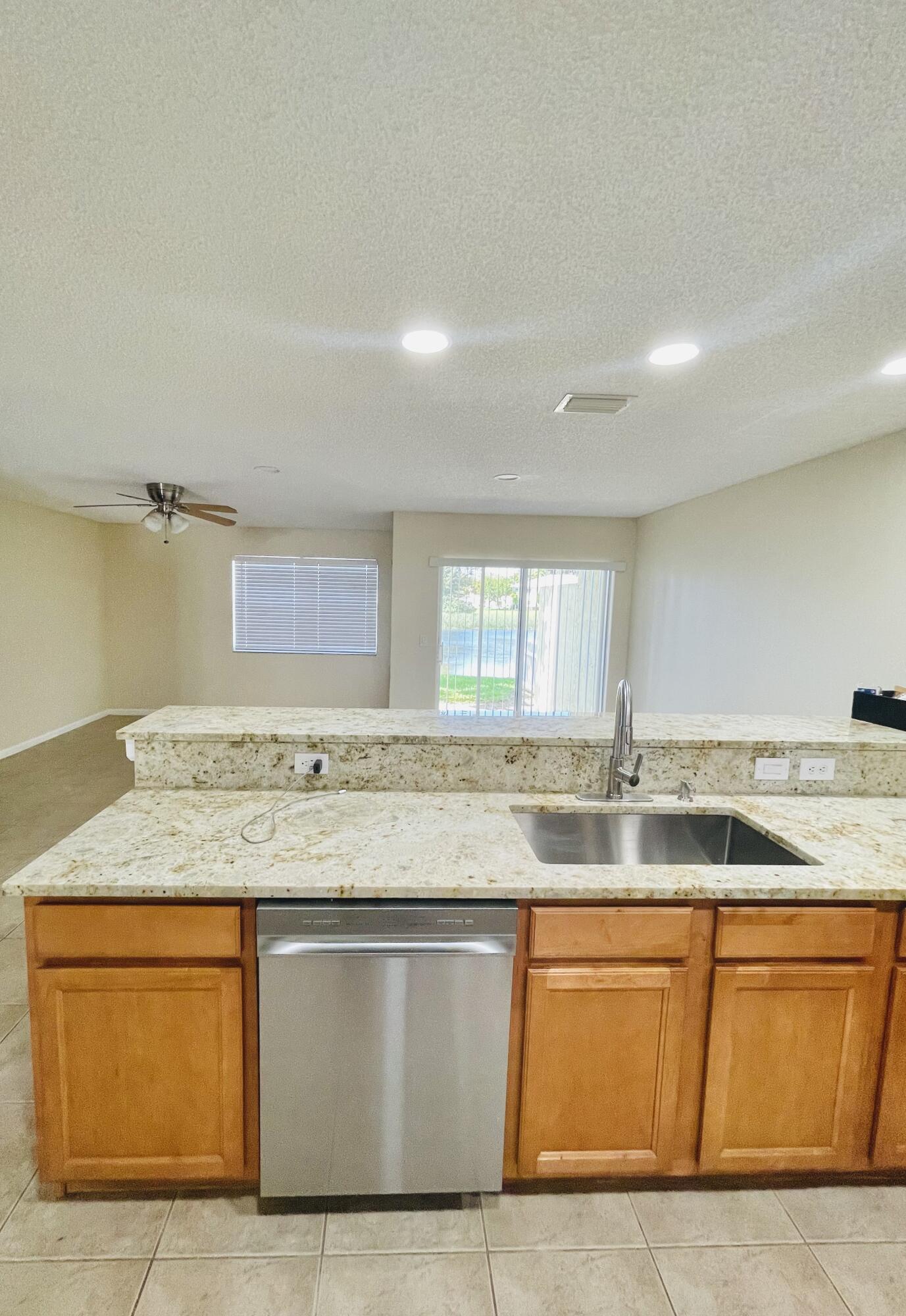 WATERWAYS TAHERI PUD - Residential Lease