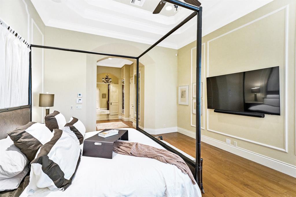 Mizner Country Club - Residential