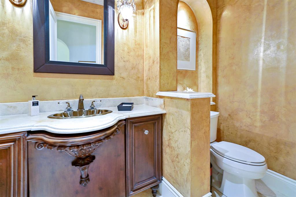 Mizner Country Club - Residential