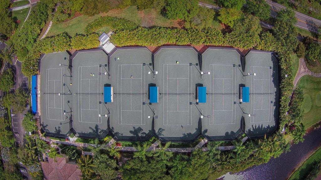 Mizner Country Club - Residential