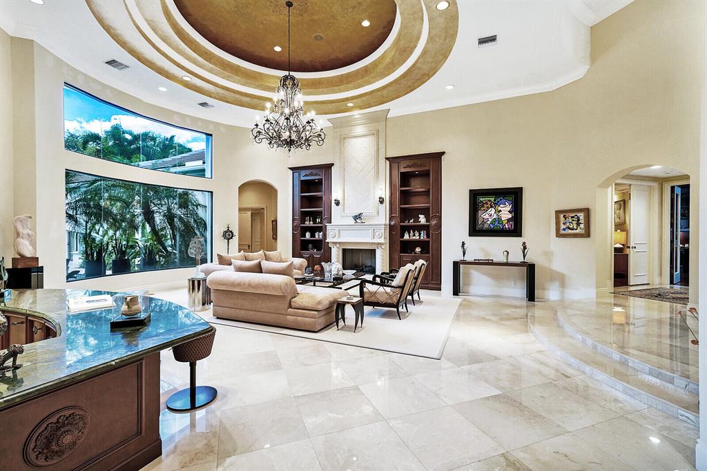 Mizner Country Club - Residential