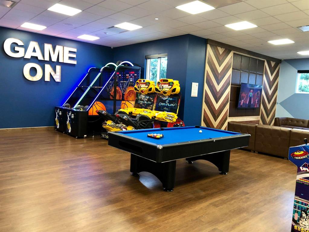 Mizner Country Club - Residential