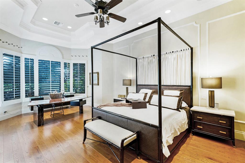 Mizner Country Club - Residential