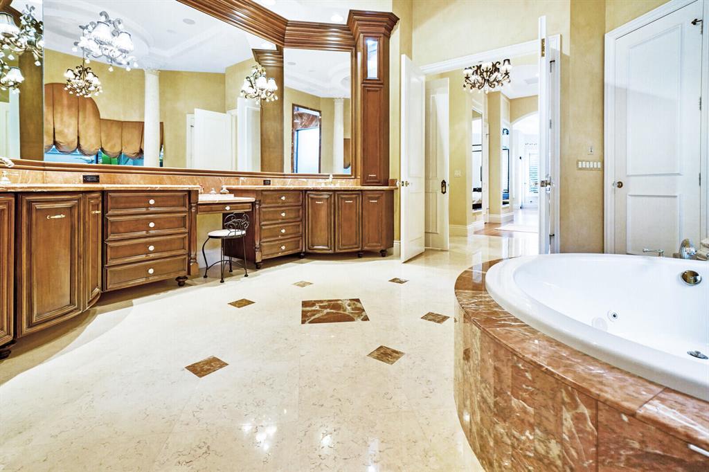 Mizner Country Club - Residential