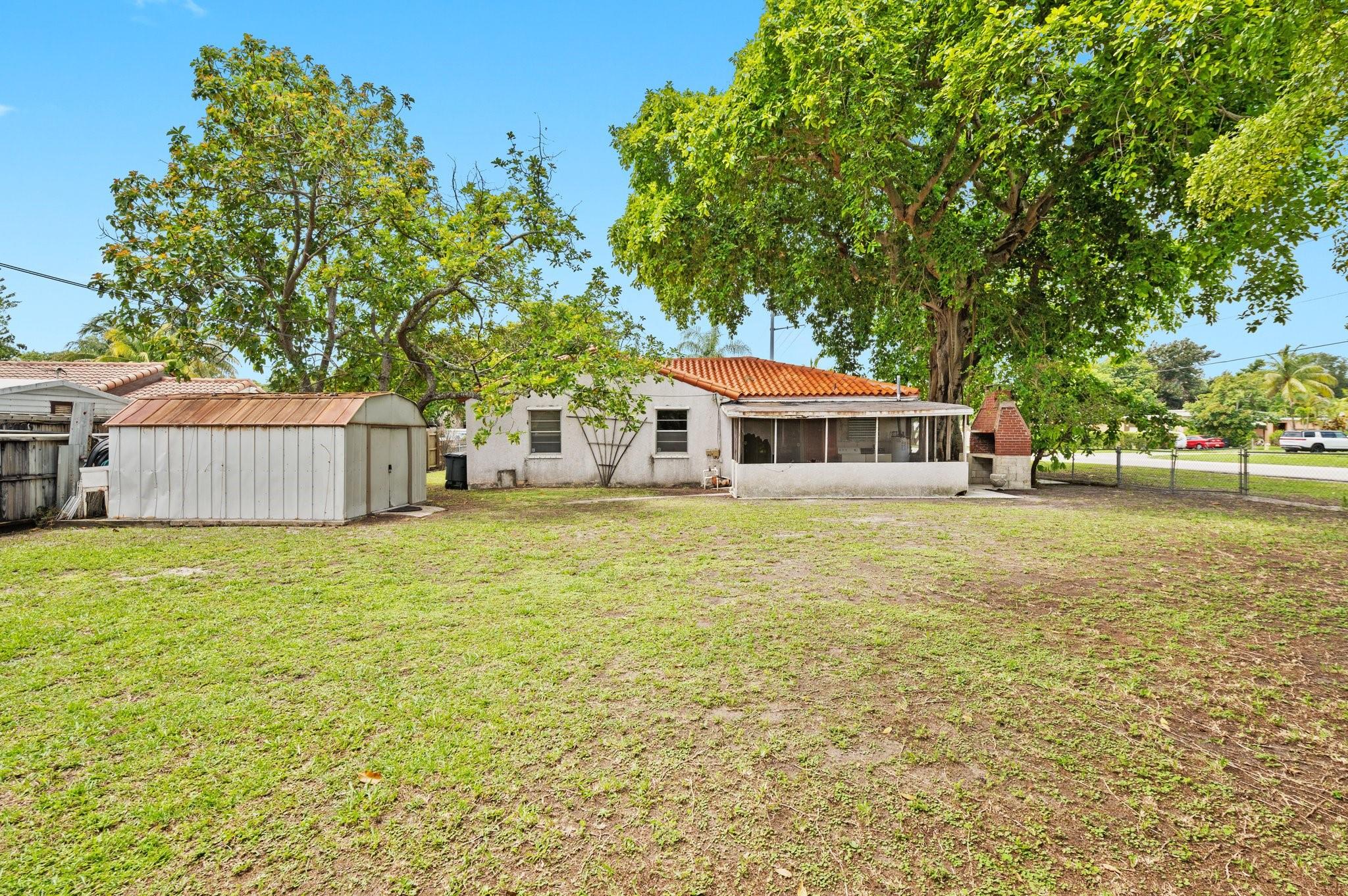 GREEN OAKS - Residential