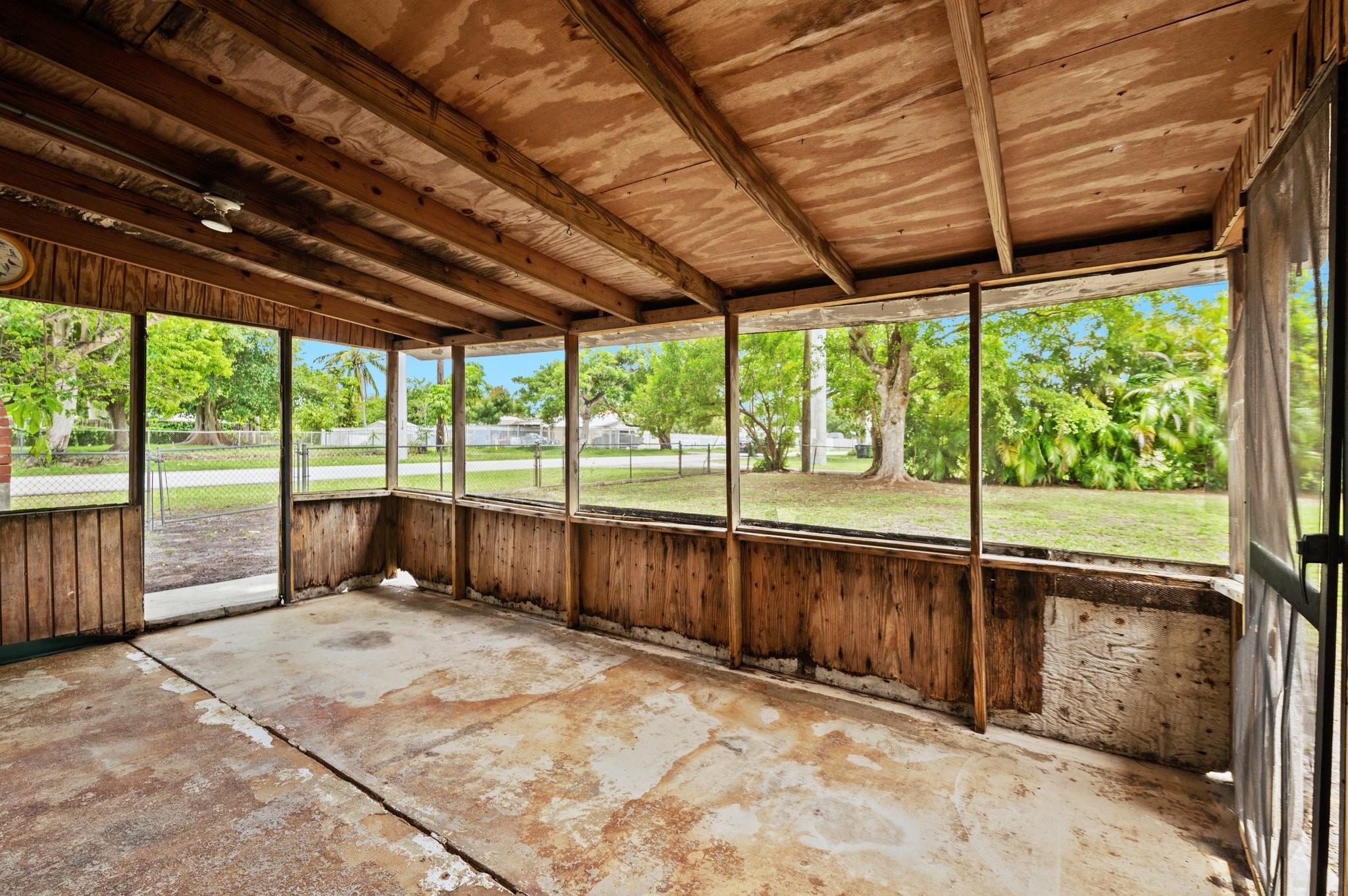 GREEN OAKS - Residential