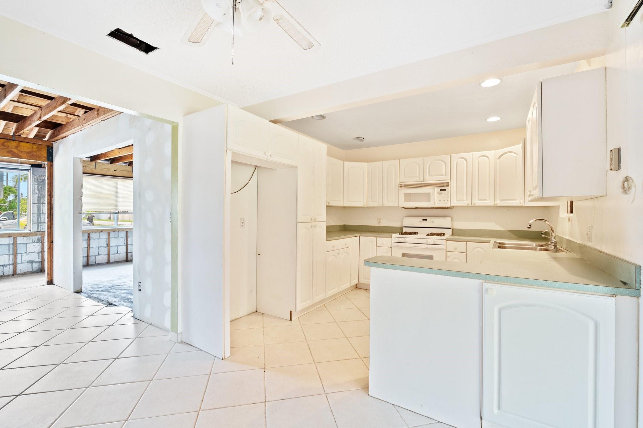 GREEN OAKS - Residential