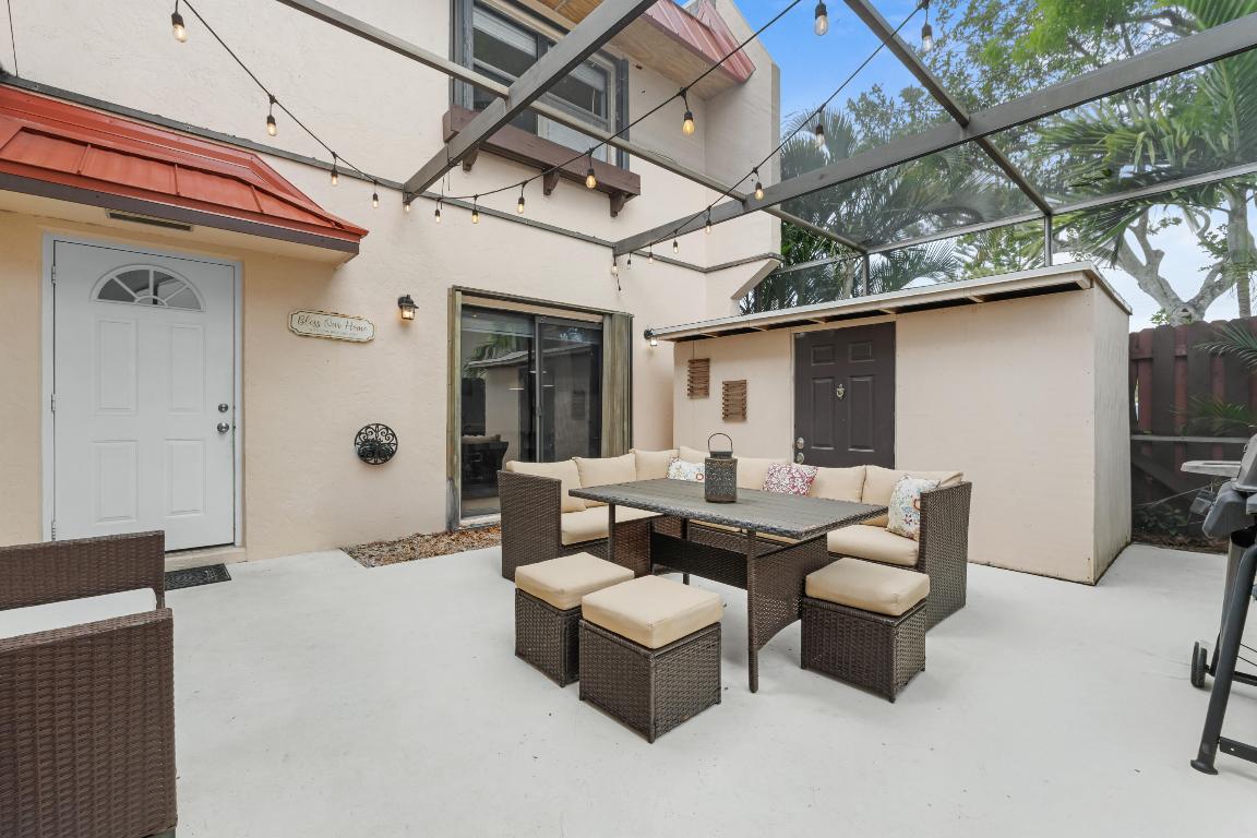 SEVEN SPRINGS 1 - Residential