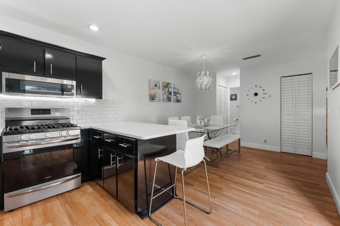 SEVEN SPRINGS 1 - Residential