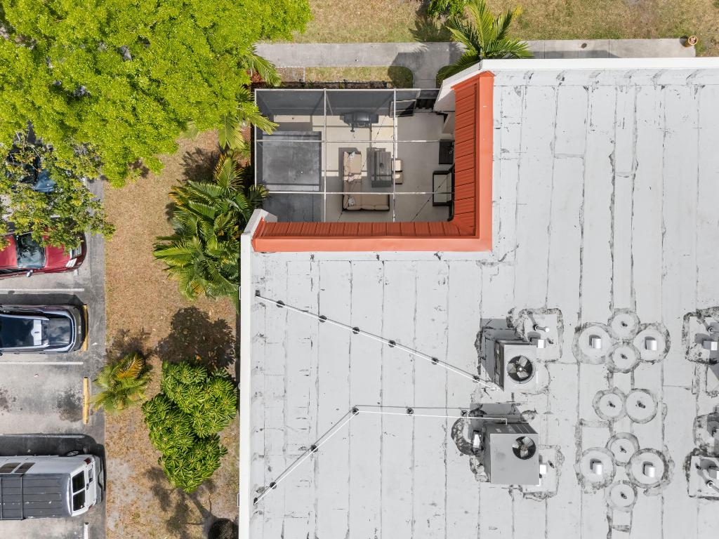 SEVEN SPRINGS 1 - Residential