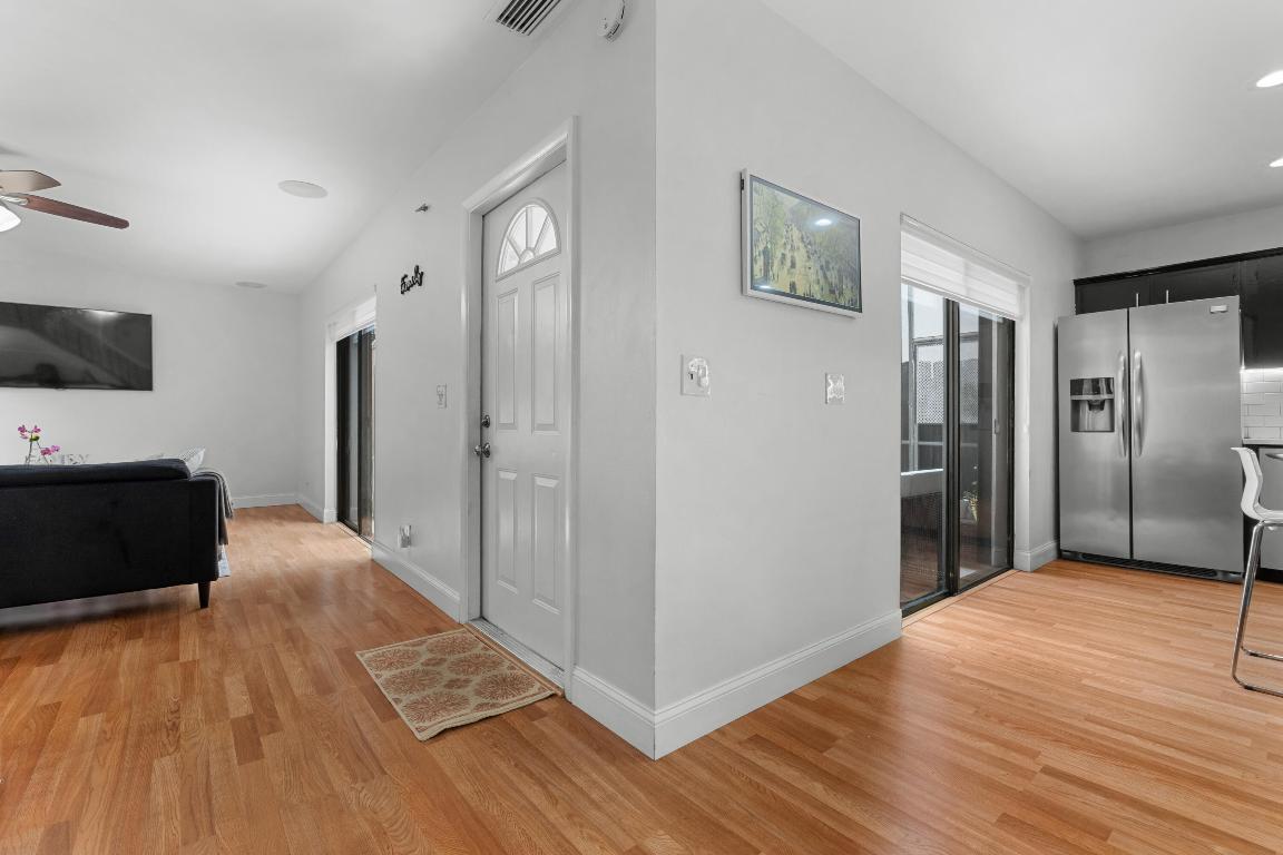 SEVEN SPRINGS 1 - Residential