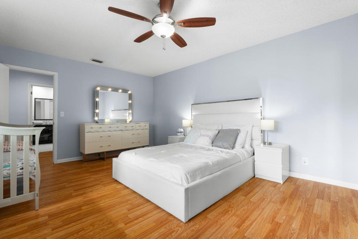 SEVEN SPRINGS 1 - Residential