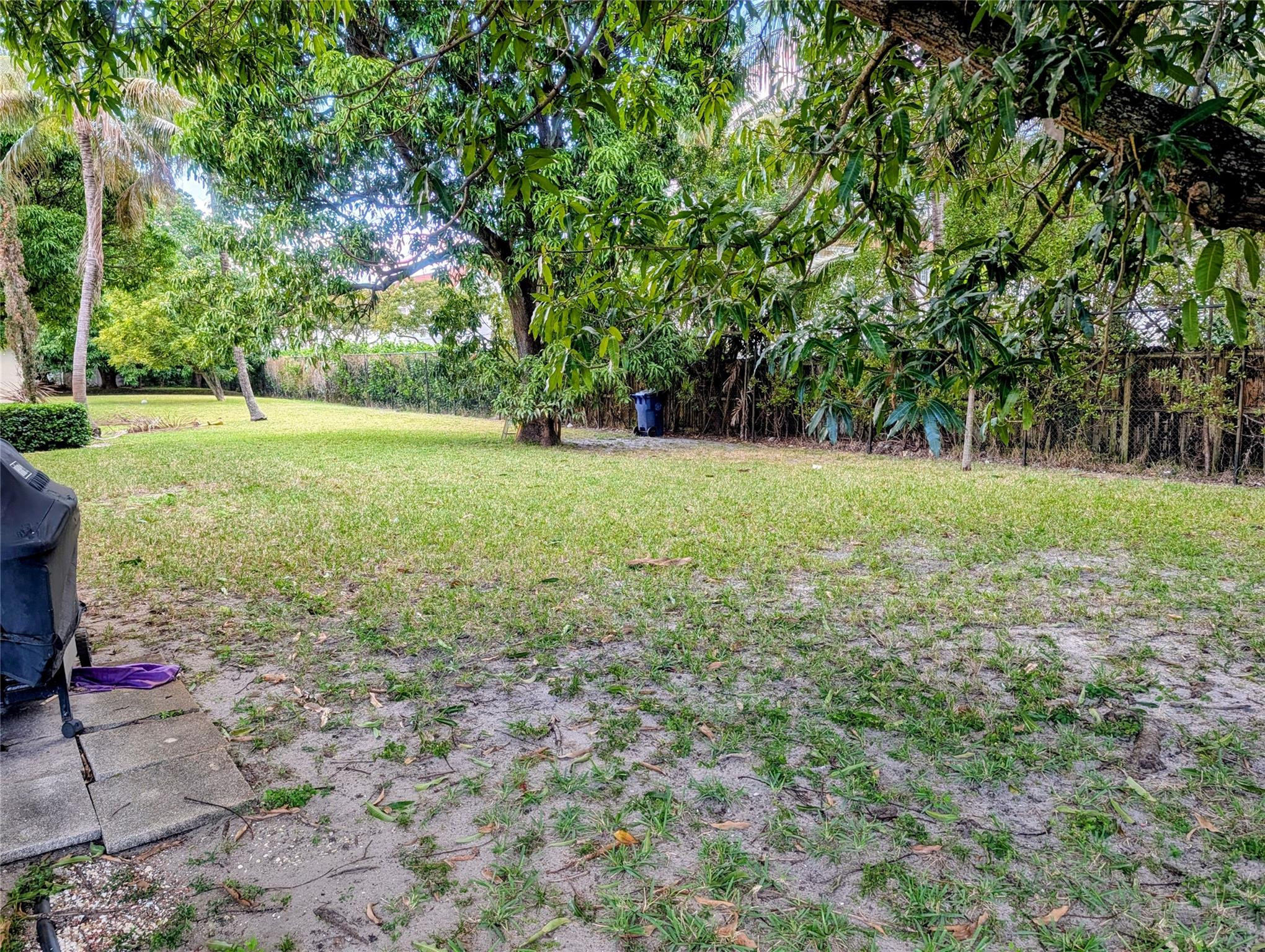 Lauderdale Lakes Golf Est - Residential