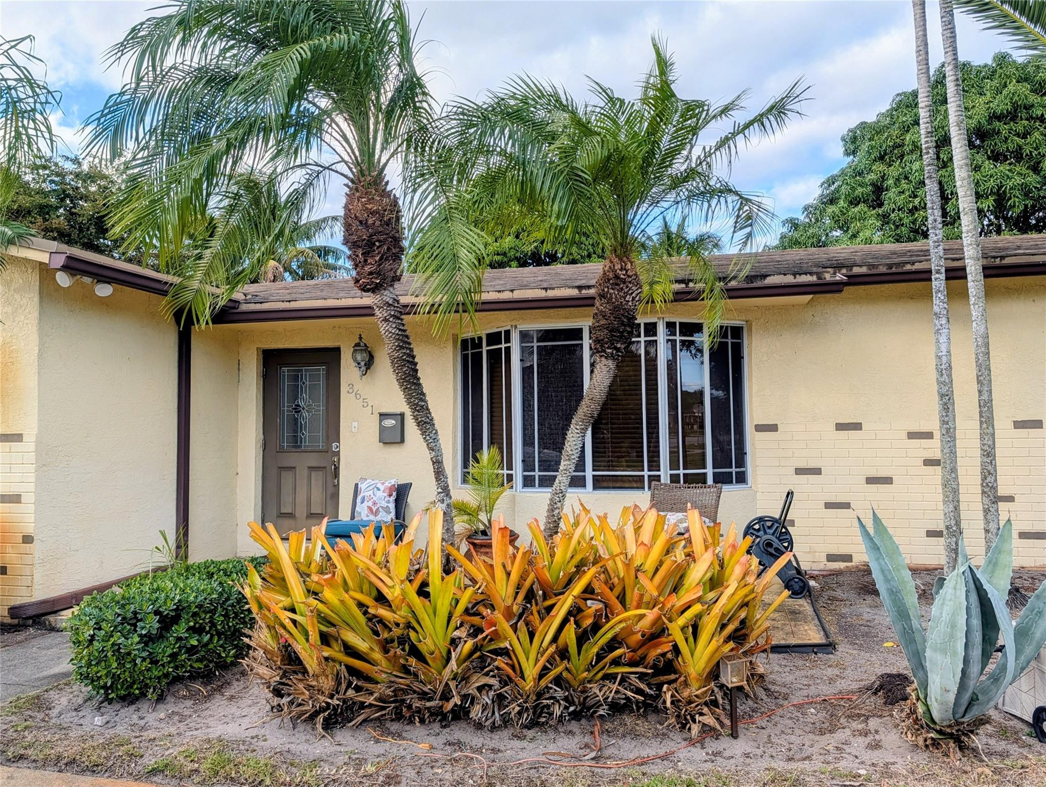 Lauderdale Lakes Golf Est - Residential