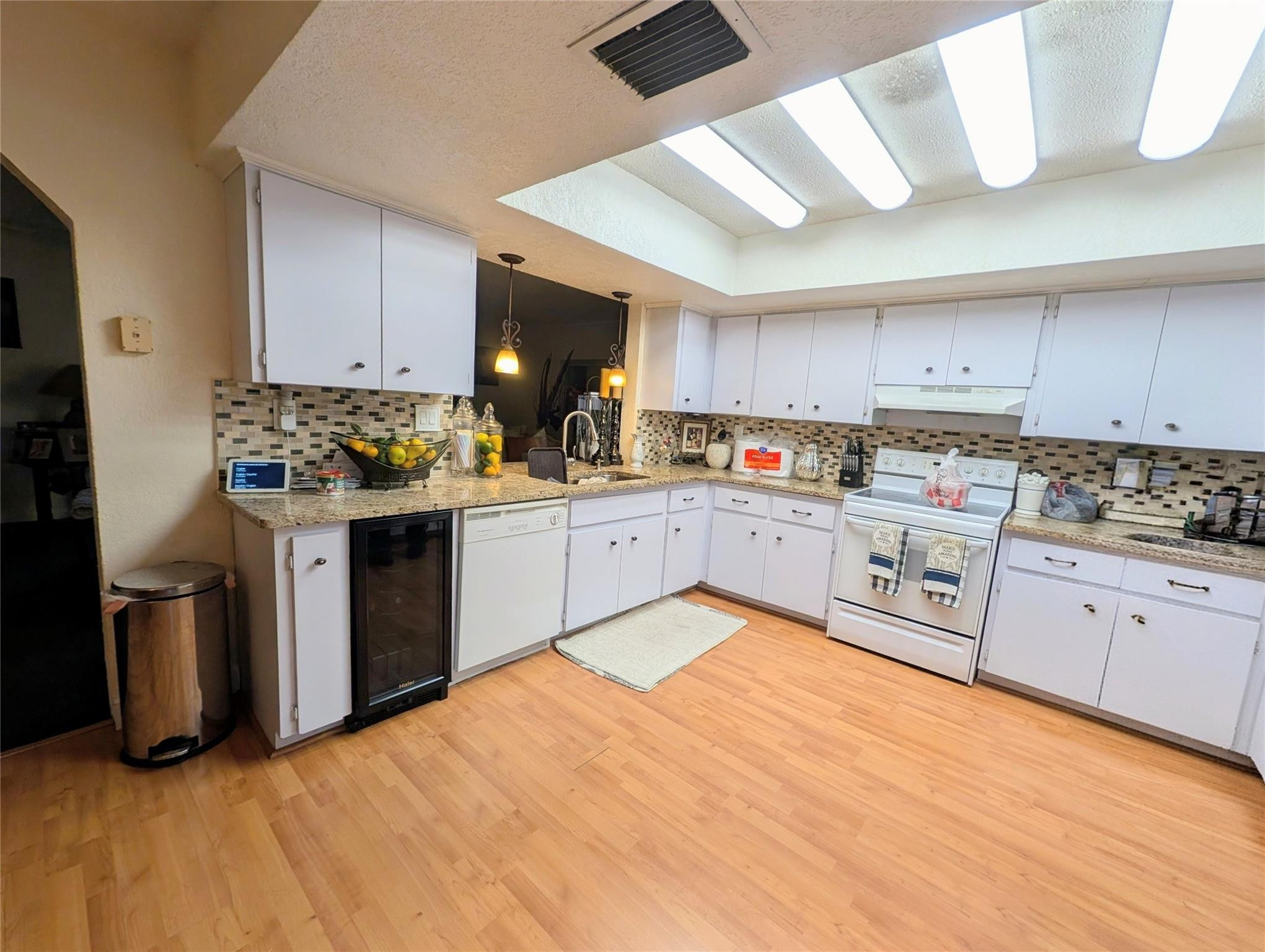 Lauderdale Lakes Golf Est - Residential